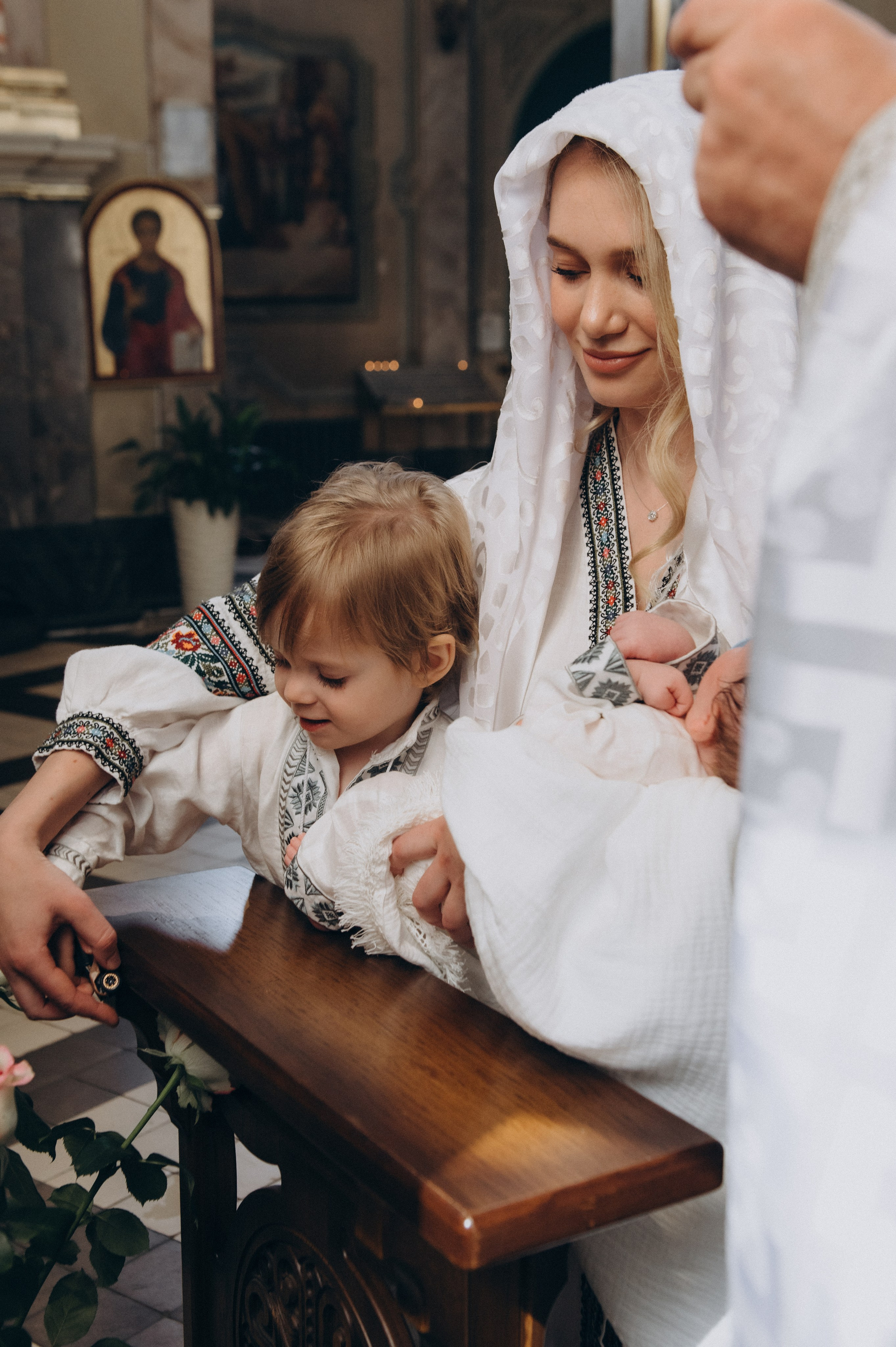Фотосесія Хрещення Тернопіль, фотосесія хрестин Тернопіль, Катедра Тернопіль, фотосесія хрещення катедра. Сімейний, дитячий та індивідуальний фотограф в м. Тернопіль, м. Львів