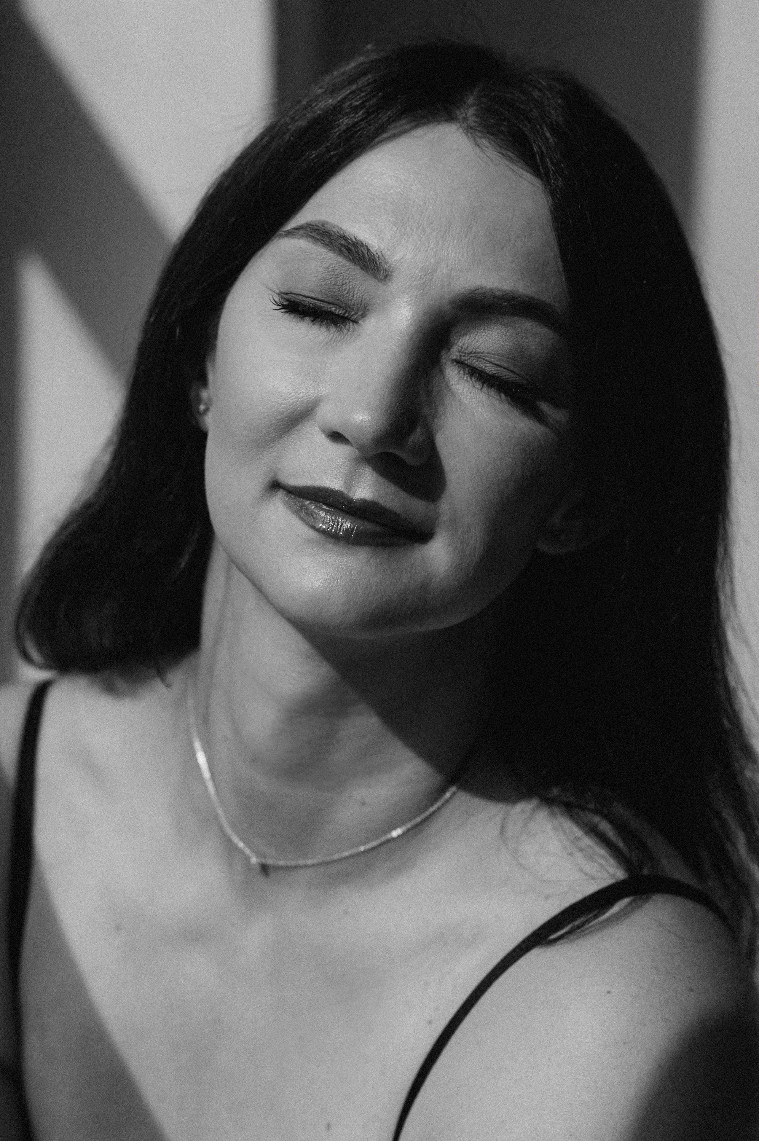 Індивідуальна фотосесія до дня народження у студії Тернопіль, інидвідуальна зйомка, портретний фотограф. Сімейний, дитячий та індивідуальний фотограф в м. Тернопіль, м. Львів