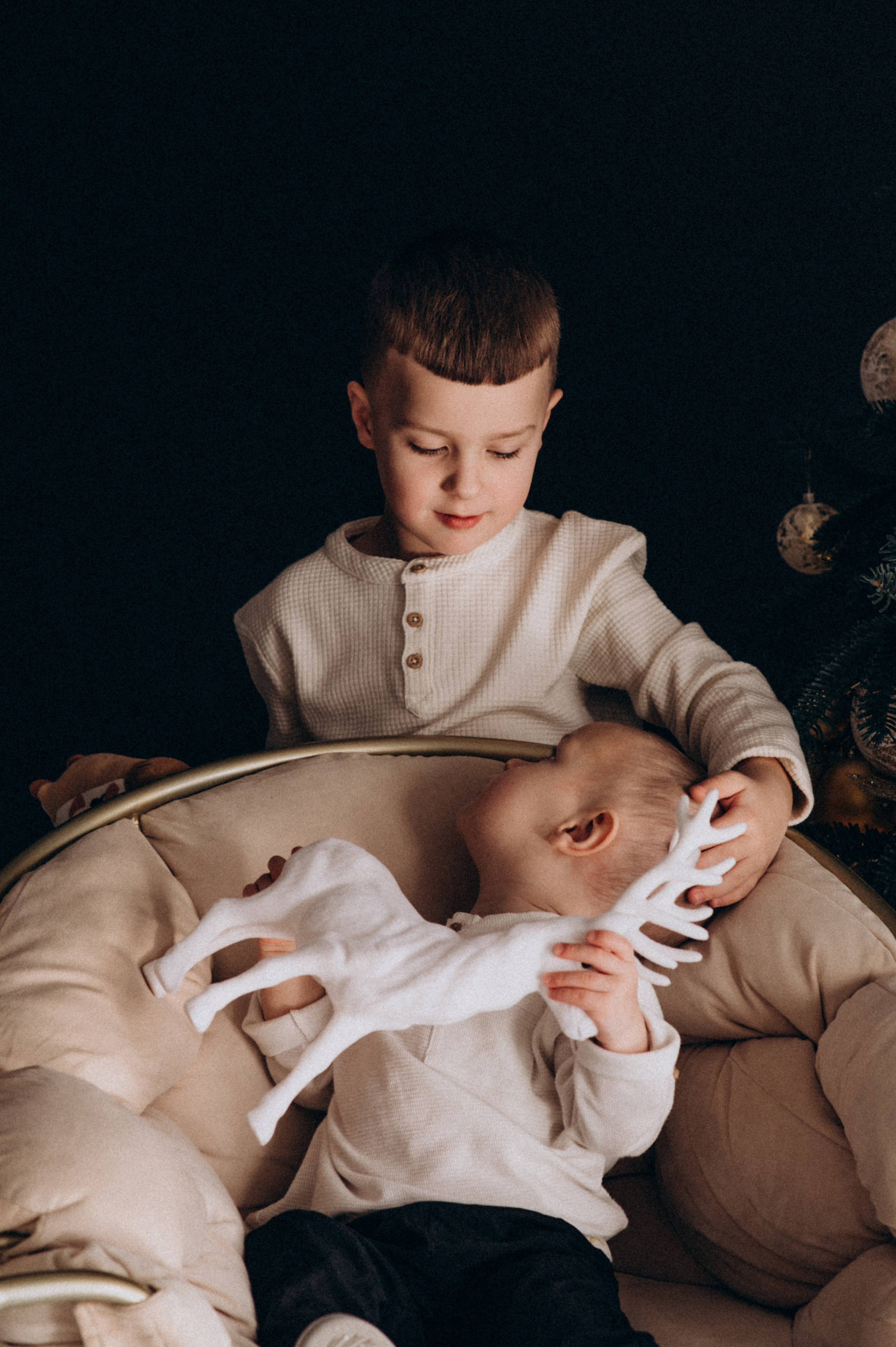 Новорічна фотосесія у студії, фотосесія Львів, сімейна фотосесія Тернопіль. Сімейний, дитячий та індивідуальний фотограф в м. Тернопіль, м. Львів