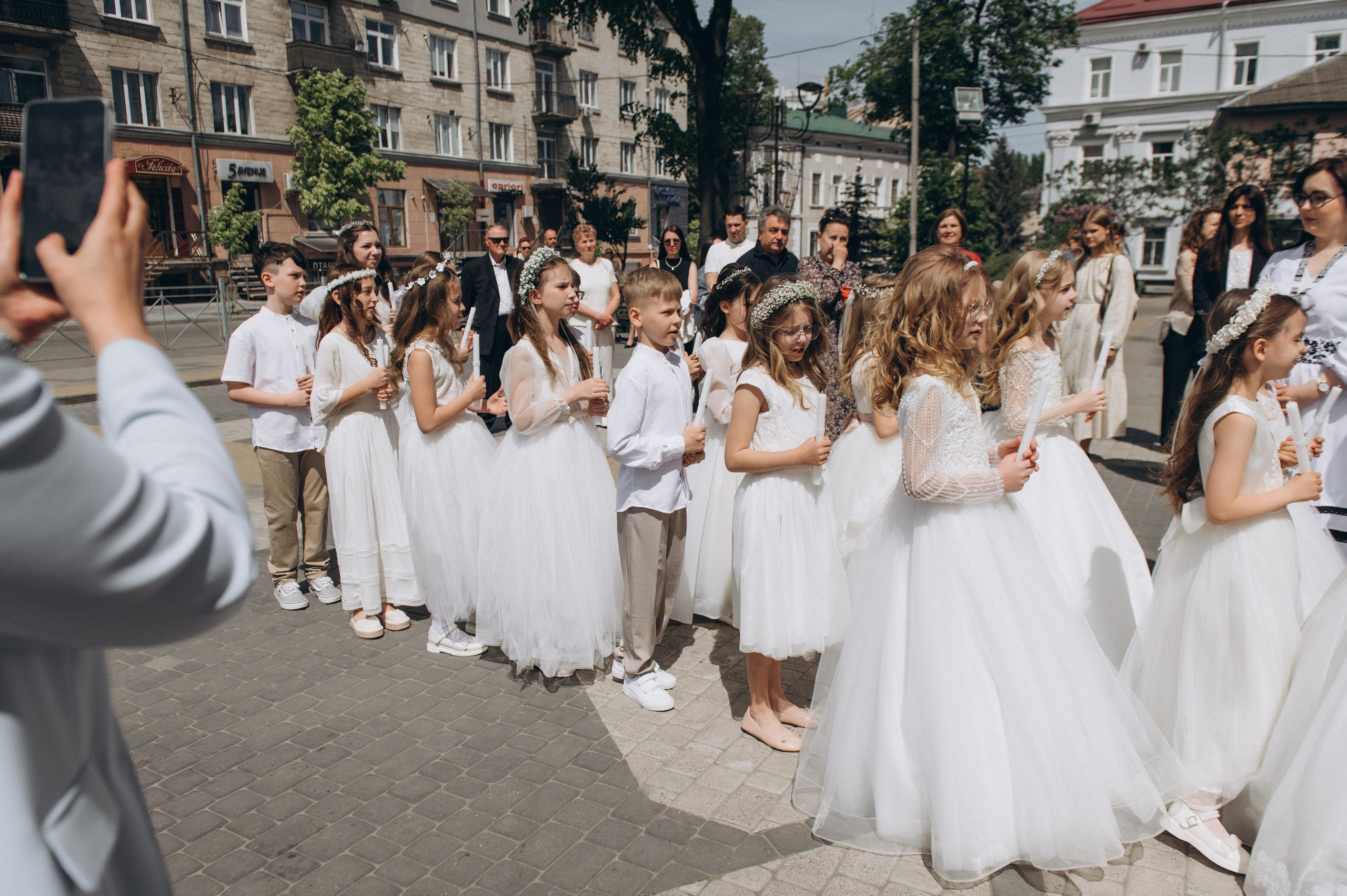 Фотосесія Першого Причастя Тернопіль, фотосесія Причастя Тернопіль, Таїнство Першого Причастя Тернопіль, Катедра Причастя Тернопіль. Сімейний, дитячий та індивідуальний фотограф в м. Тернопіль, м. Львів