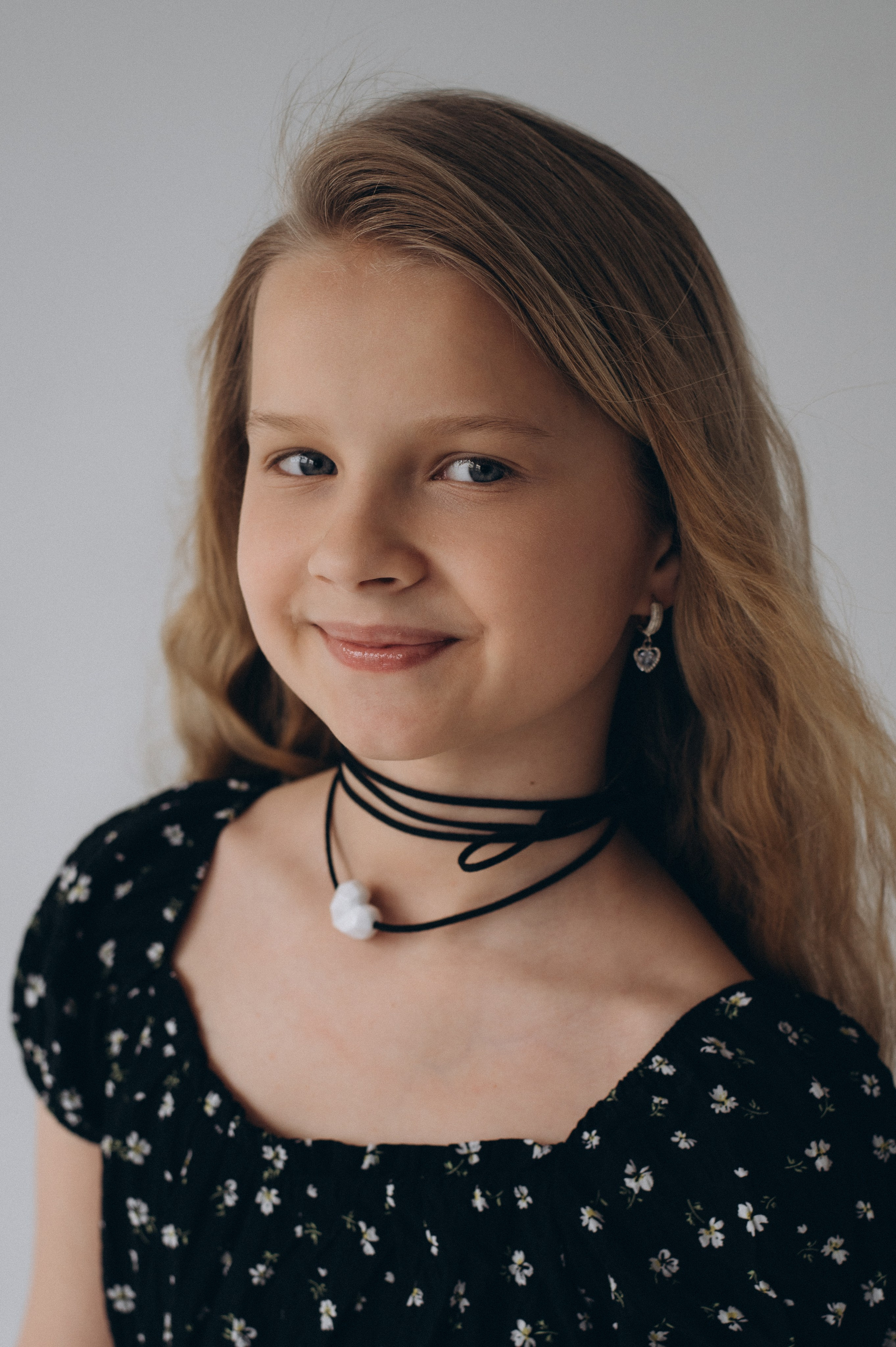 Шкільна фотосесія на віньєтки Тернопіль, фотосесія випускників Тернопіль, зйомка на віньєтки, шкільні фотоальбоми Тернопіль. Сімейний, дитячий та індивідуальний фотограф в м. Тернопіль, м. Львів