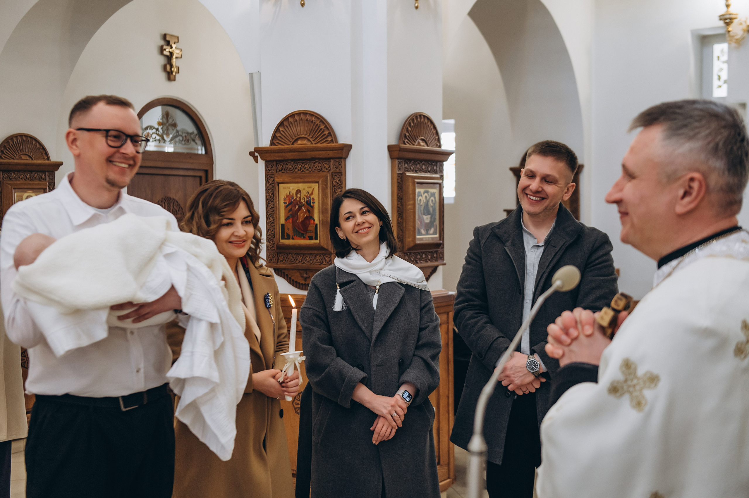 Фотосесія Хрещення Тернопіль, зйомка Хрестин Тернопіль, Храм Різдва Пресвятої Богородиці УГКЦ Тернопіль. Сімейний, дитячий та індивідуальний фотограф в м. Тернопіль, м. Львів