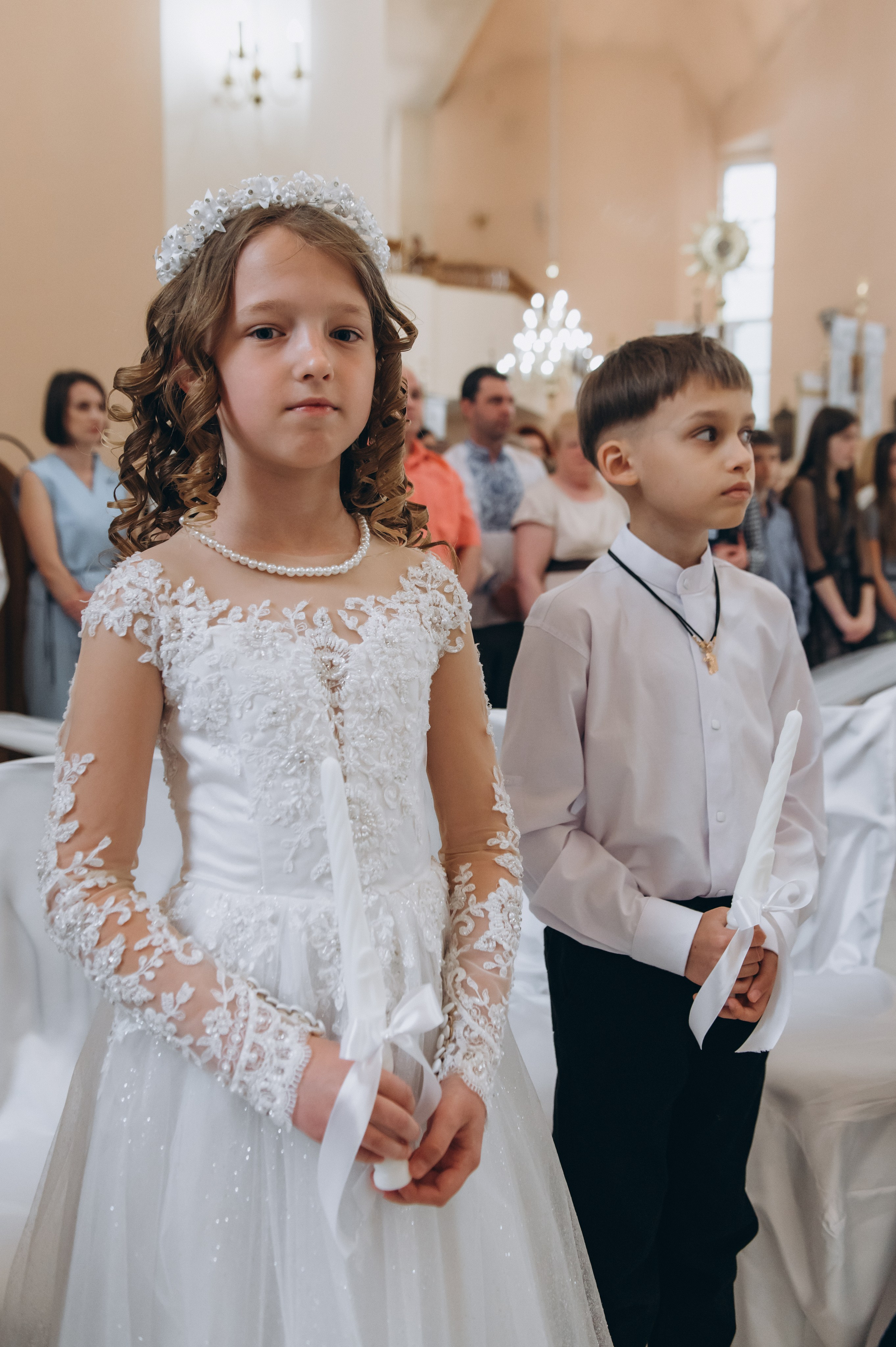 Фотосесія Причастя Тернопіль, зйомка Причастя, фотограф на Причастя Тернопіль, Причастя Львів, церква Петра і Павла. Сімейний, дитячий та індивідуальний фотограф в м. Тернопіль, м. Львів