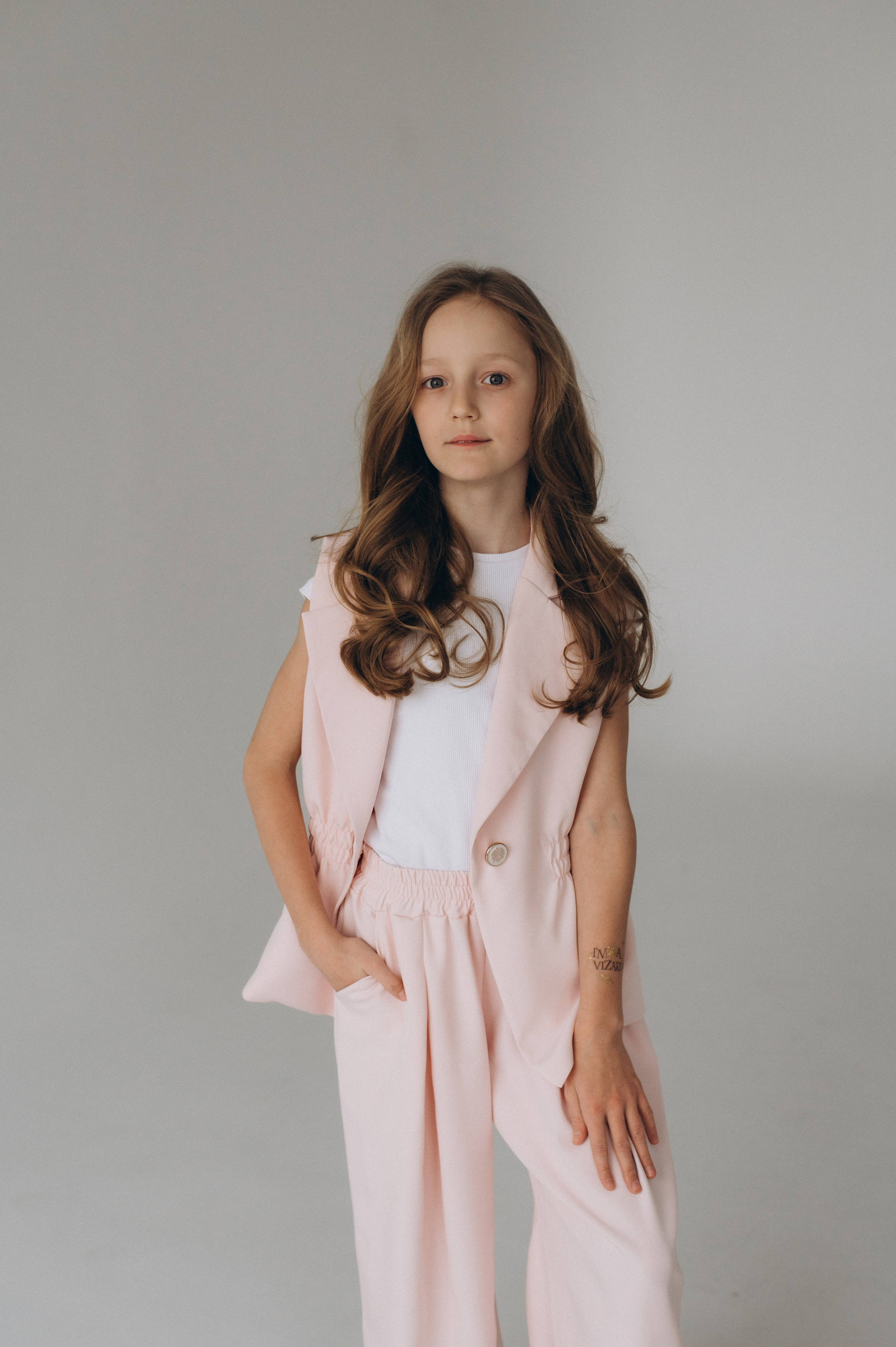 Шкільна фотосесія на віньєтки Тернопіль, шкільні альбоми, фотосесія випускників Тернопіль, випускний альбом, фотограф випускний Тернопіль. Сімейний, дитячий та індивідуальний фотограф в м. Тернопіль, м. Львів