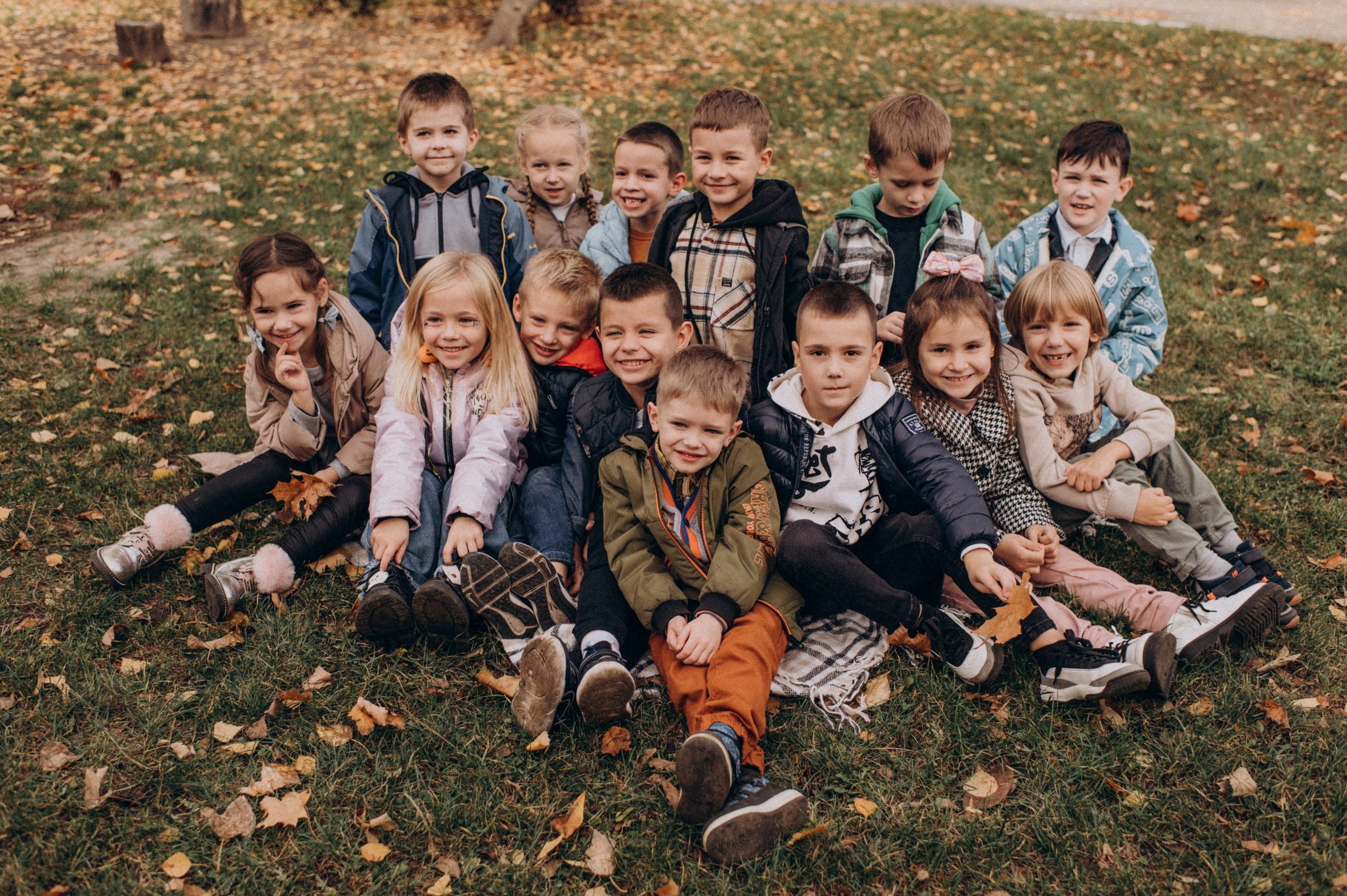 Фотосесія в дитячому садку, фотосесія на віньєтки, випускні фотоальбоми Тернопіль, шкільні фотоальбоми Тернопіль, зйомка випускного садочку. Сімейний, дитячий та індивідуальний фотограф в м. Тернопіль, м. Львів