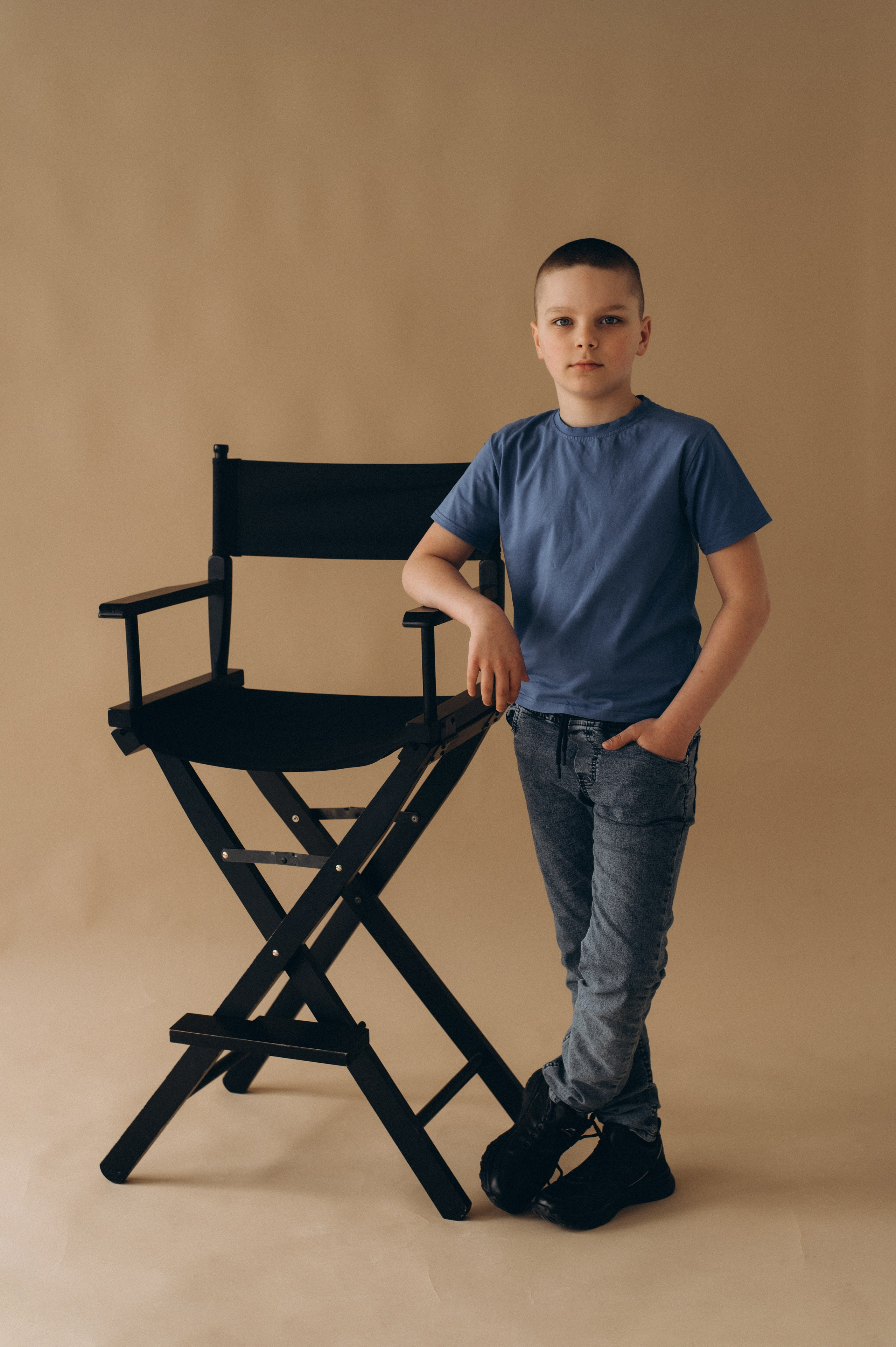 Шкільна фотосесія на віньєтки Тернопіль, шкільні альбоми, фотосесія випускників Тернопіль, випускний альбом, фотограф випускний Тернопіль. Сімейний, дитячий та індивідуальний фотограф в м. Тернопіль, м. Львів