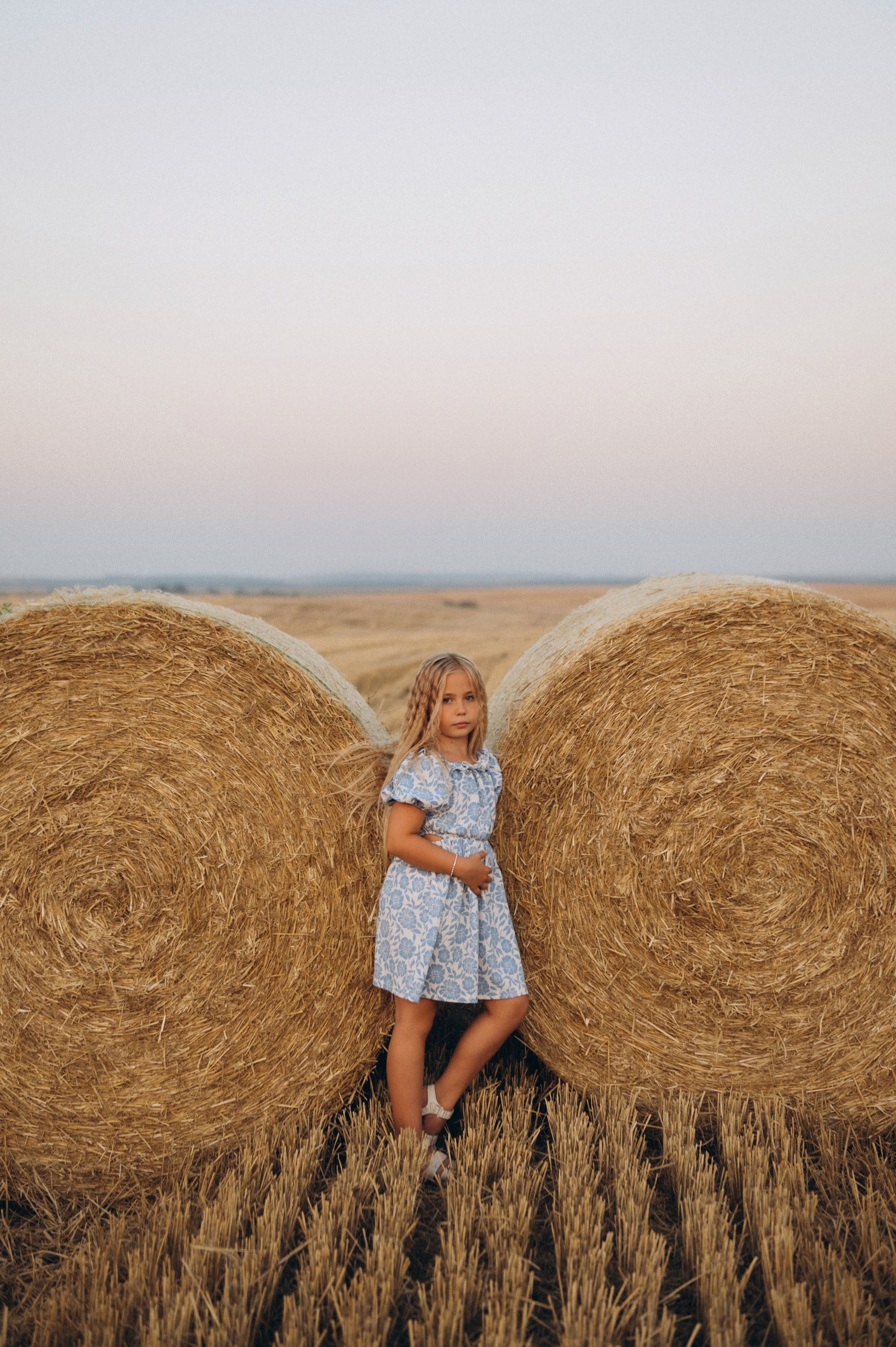 фотосесія в полі, фотосесія на природі, дитячий фотограф Тернопіль