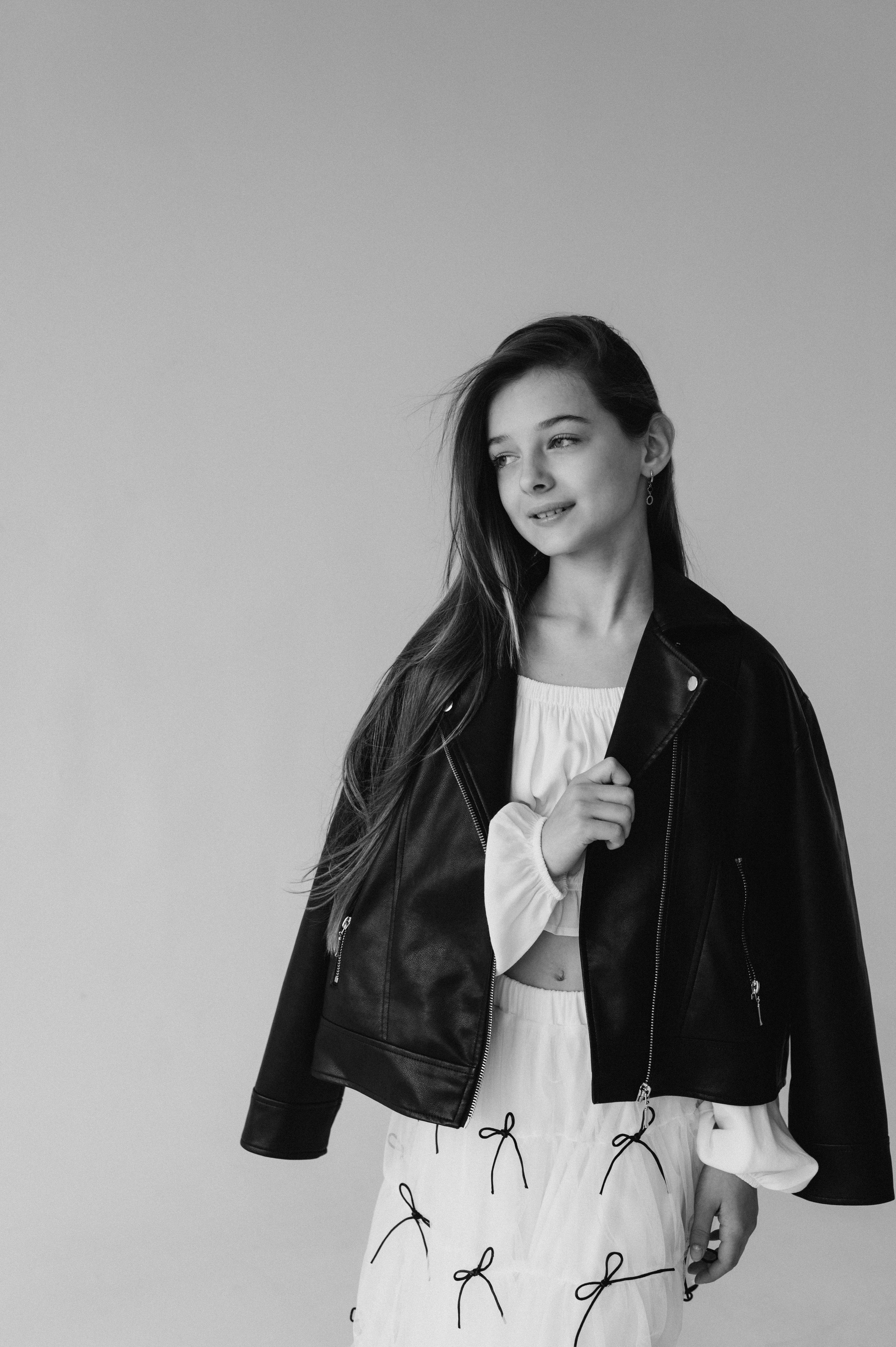 Шкільна фотосесія на віньєтки Тернопіль, фотосесія випускників Тернопіль, зйомка на віньєтки, шкільні фотоальбоми Тернопіль. Сімейний, дитячий та індивідуальний фотограф в м. Тернопіль, м. Львів