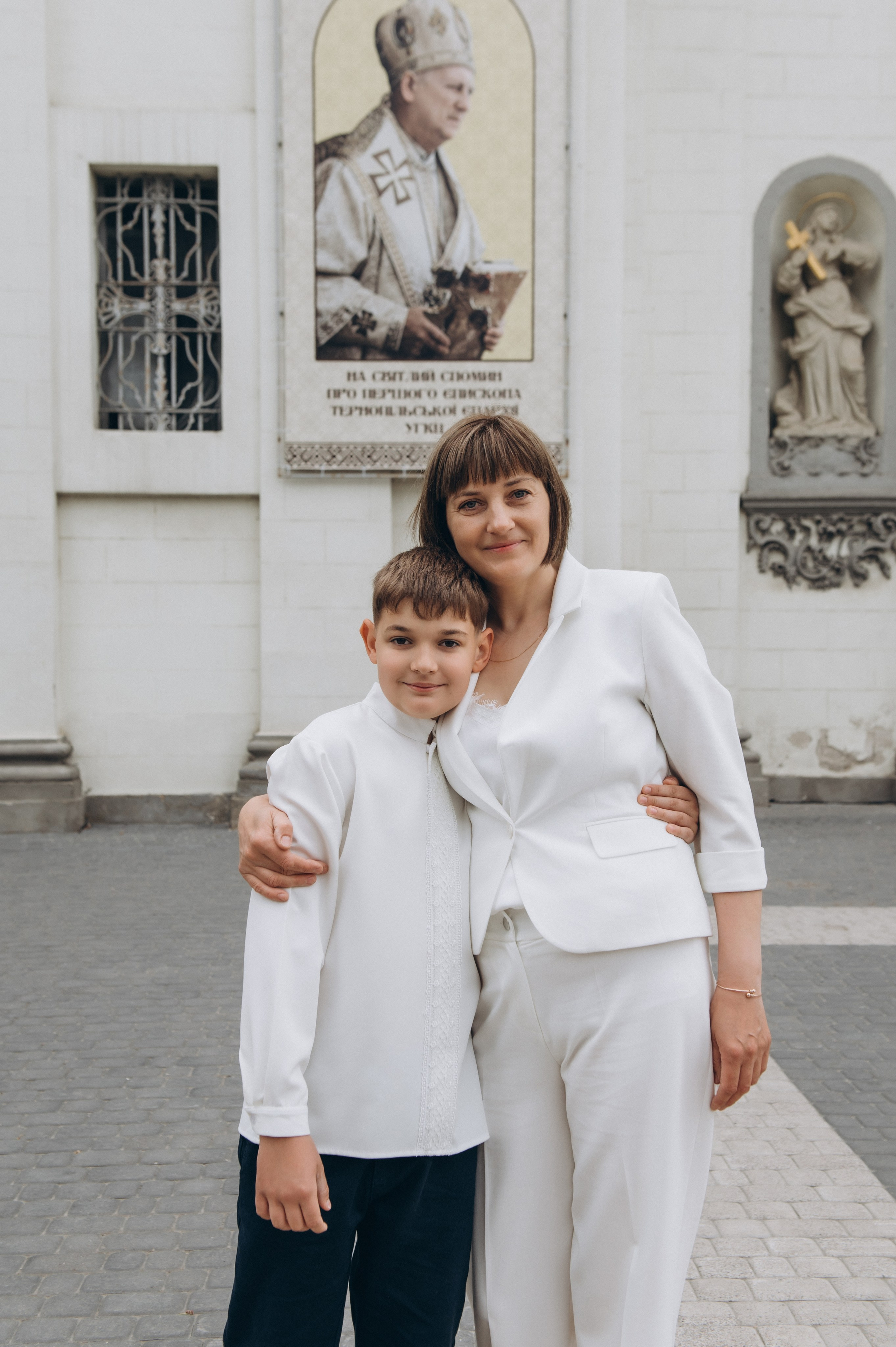 Фотосесія Першого Причастя Тернопіль, фотосесія Причастя Тернопіль, Таїнство Першого Причастя Тернопіль, Катедра Причастя Тернопіль. Сімейний, дитячий та індивідуальний фотограф в м. Тернопіль, м. Львів