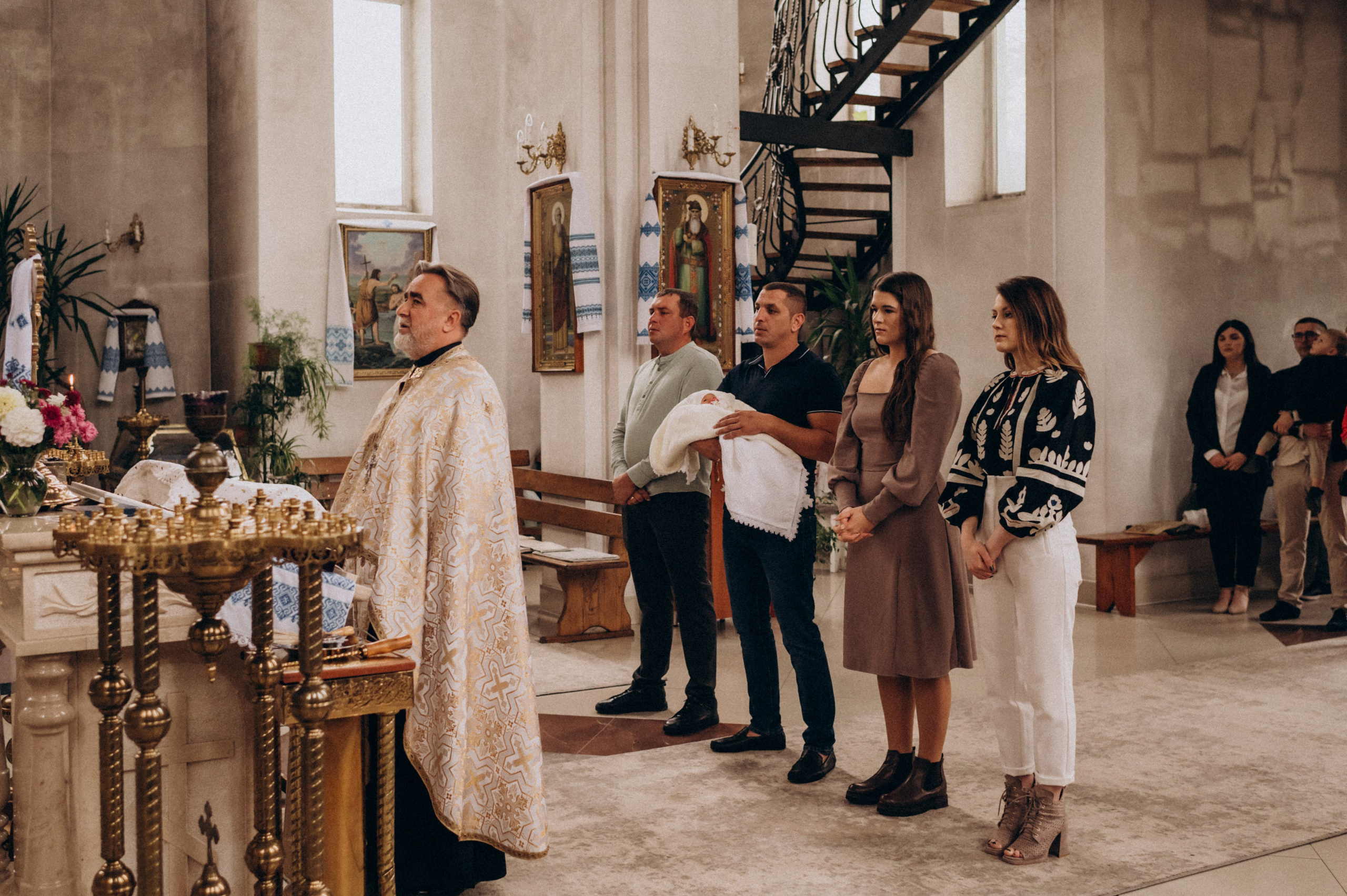 Таїнство Хрещення, хрестини Тернопіль, хрещення Львів. Сімейний, дитячий та індивідуальний фотограф в м. Тернопіль, м. Львів