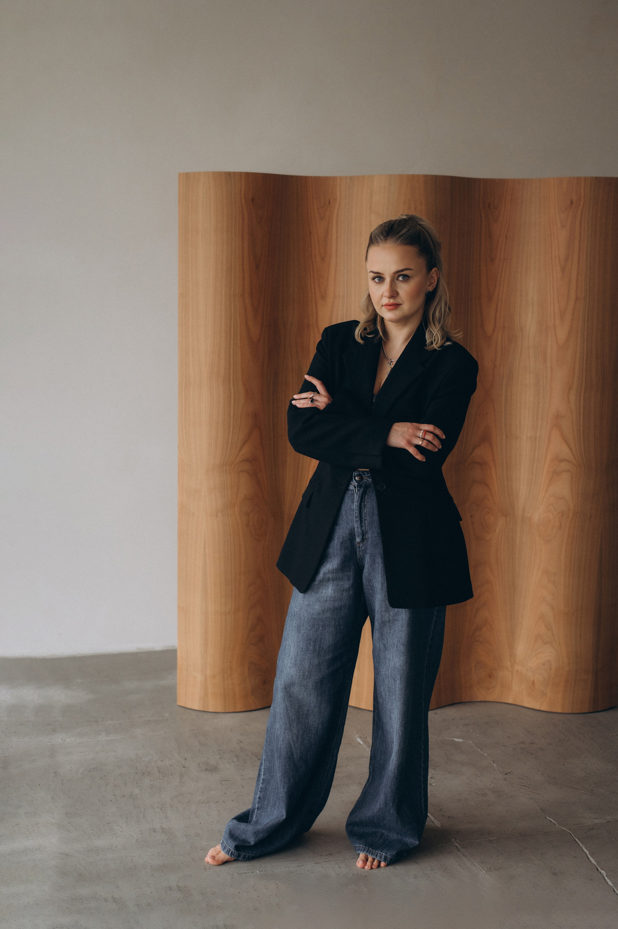 Індивідуальна фотосесія Тернопіль, портретний фотограф Тернопіль, портретна фотосесія, фотосесія у студії, фотосесія лікаря ендокринолога. Сімейний, дитячий та індивідуальний фотограф в м. Тернопіль, м. Львів