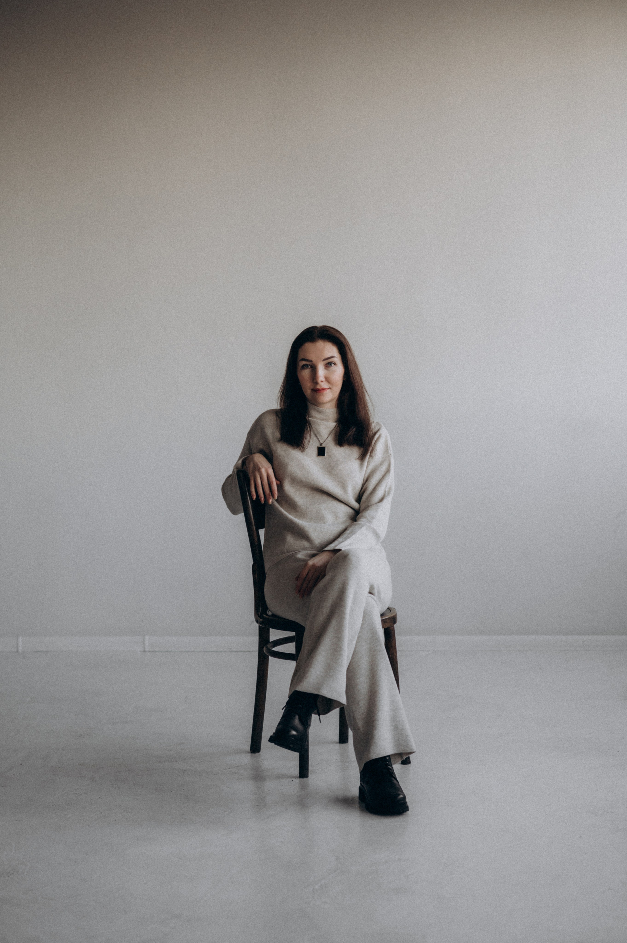 Індивідуальна фотосесія, контент-зйомка, фотосесія для експерта Тернопіль Львів. Сімейний, дитячий та індивідуальний фотограф в м. Тернопіль, м. Львів