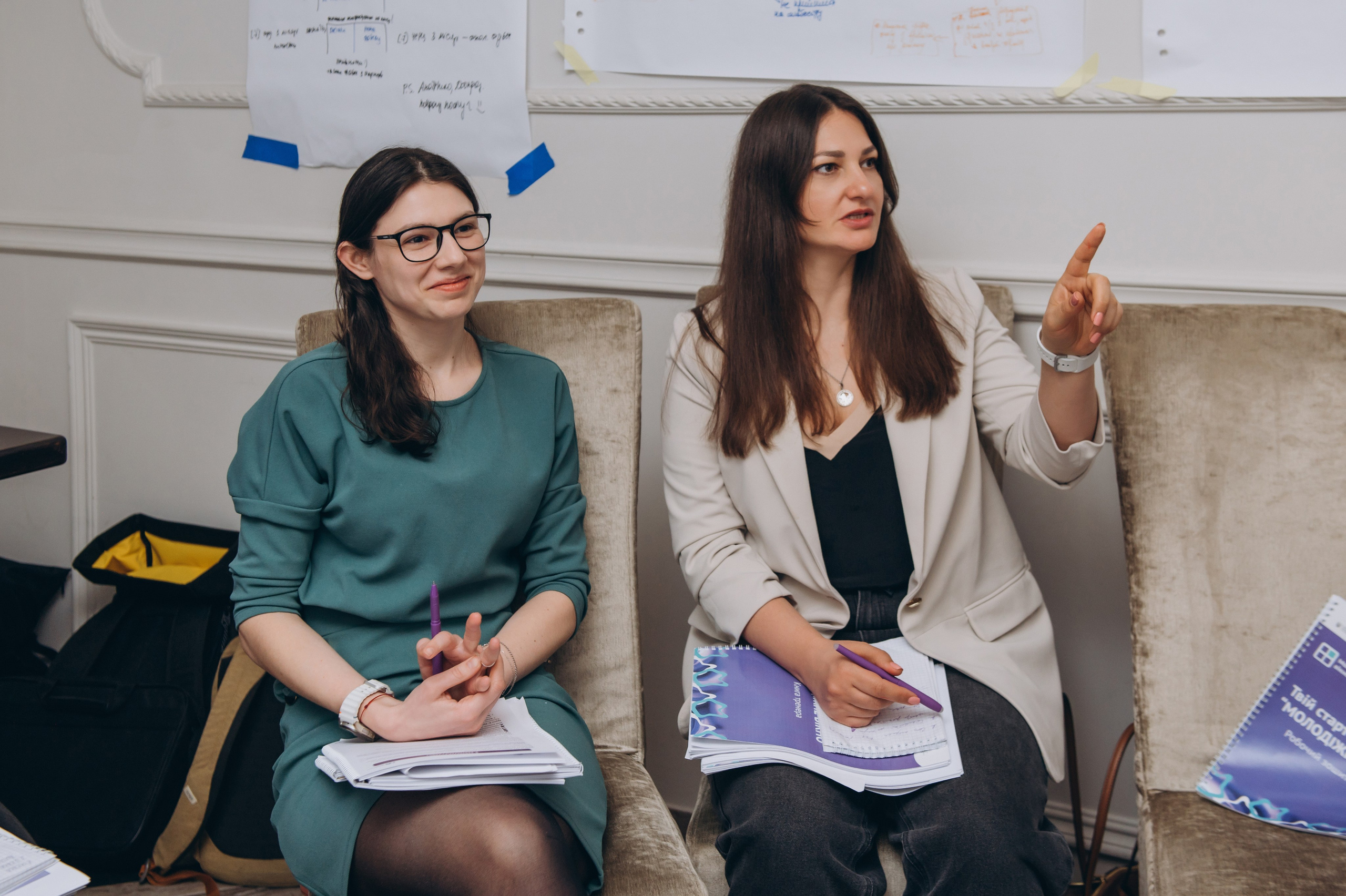 Репортажна фотосесія Тернопіль, репортажна зйомка заходу Тернопіль, зйомка конференцій, майстер-класів, тренінгів Тернопіль. Сімейний, дитячий та індивідуальний фотограф в м. Тернопіль, м. Львів