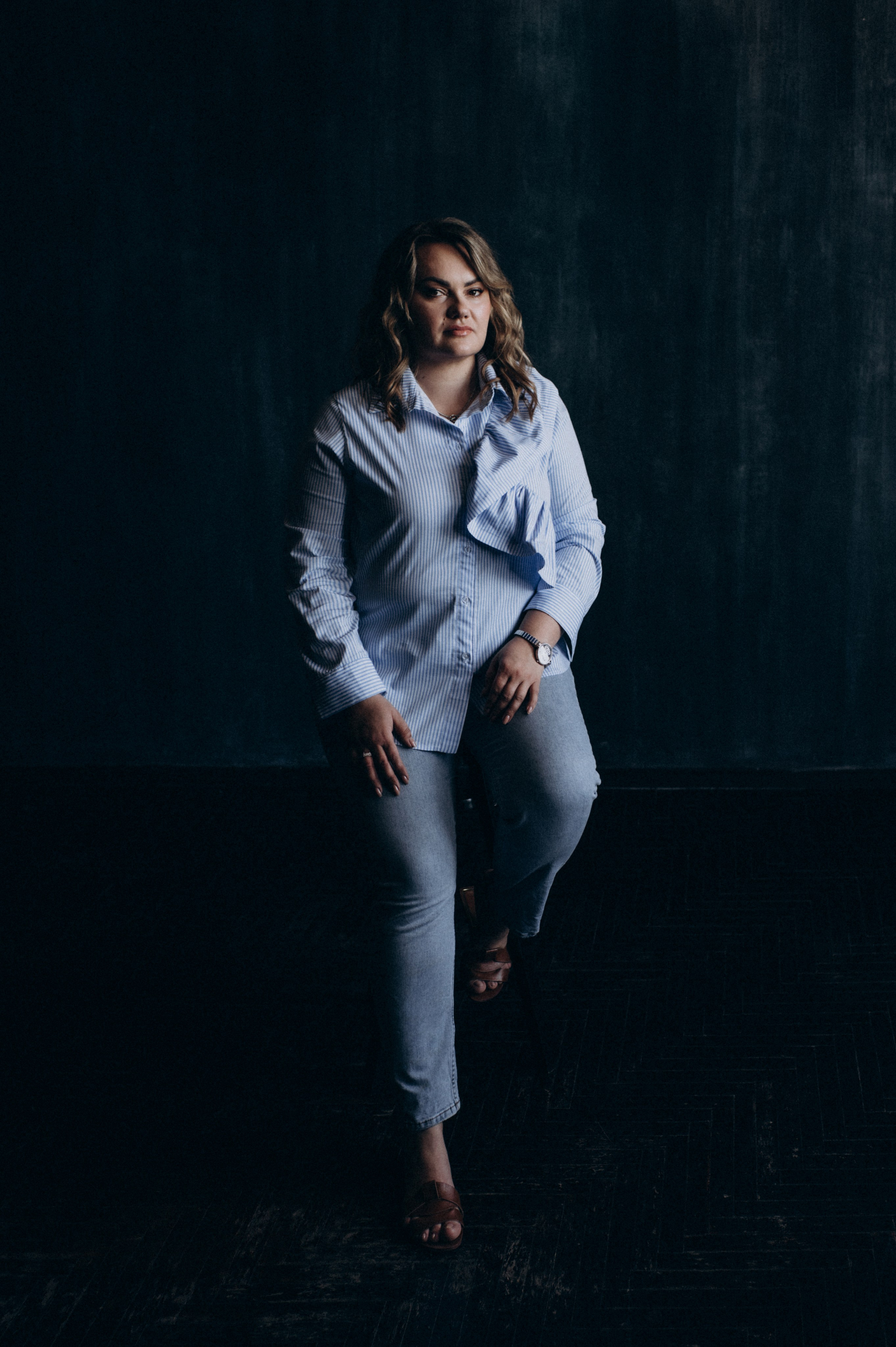 Індивідуальна фотосесія у студії Тернопіль, індивідуальна зйомка Львів. Сімейний, дитячий та індивідуальний фотограф в м. Тернопіль, м. Львів