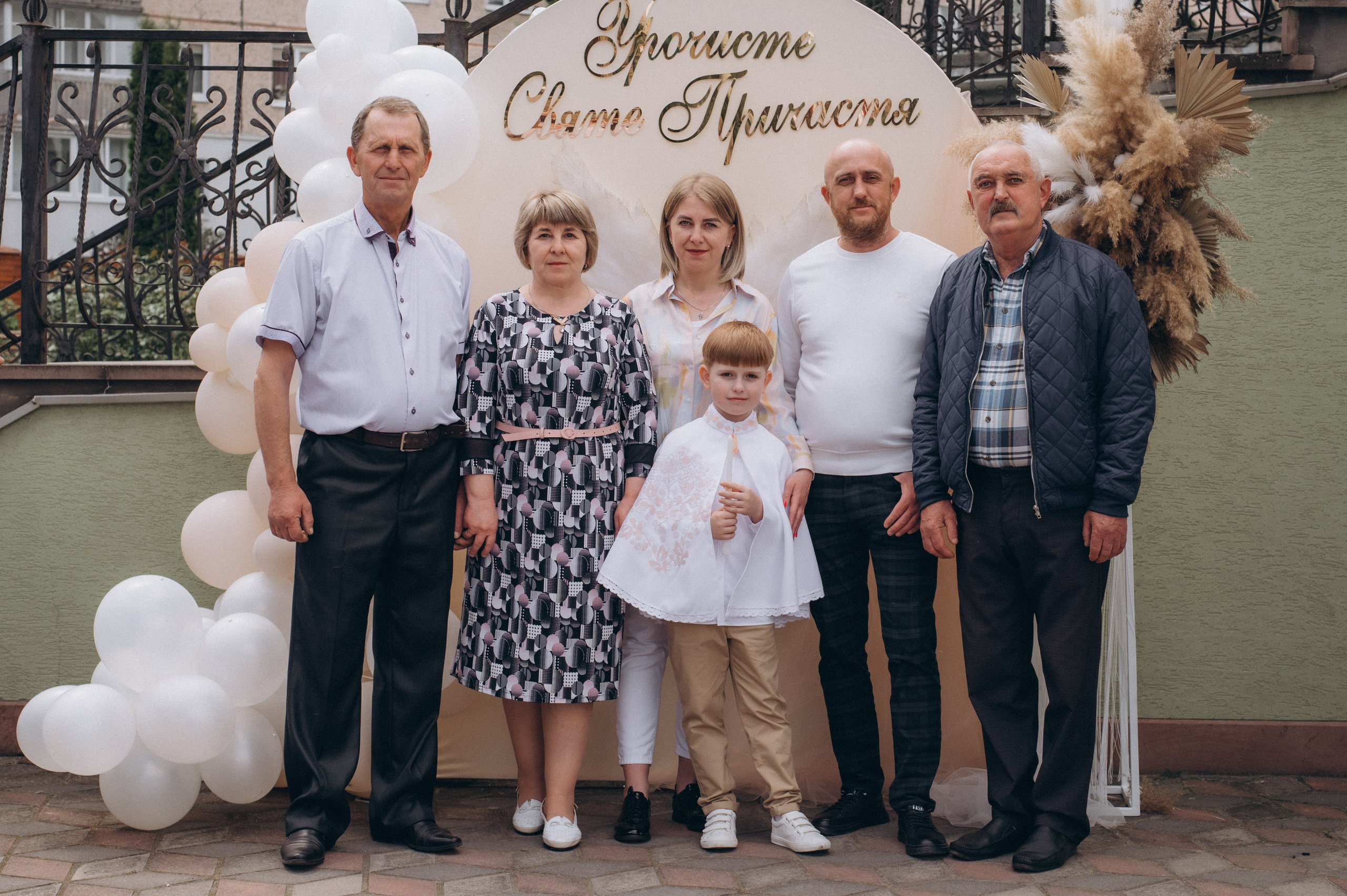 Фотосесія Причастя Тернопіль, зйомка Причастя, фотограф на Причастя Тернопіль, Причастя Львів, Причастя церква Михаїла Тернопіль. Сімейний, дитячий та індивідуальний фотограф в м. Тернопіль, м. Львів