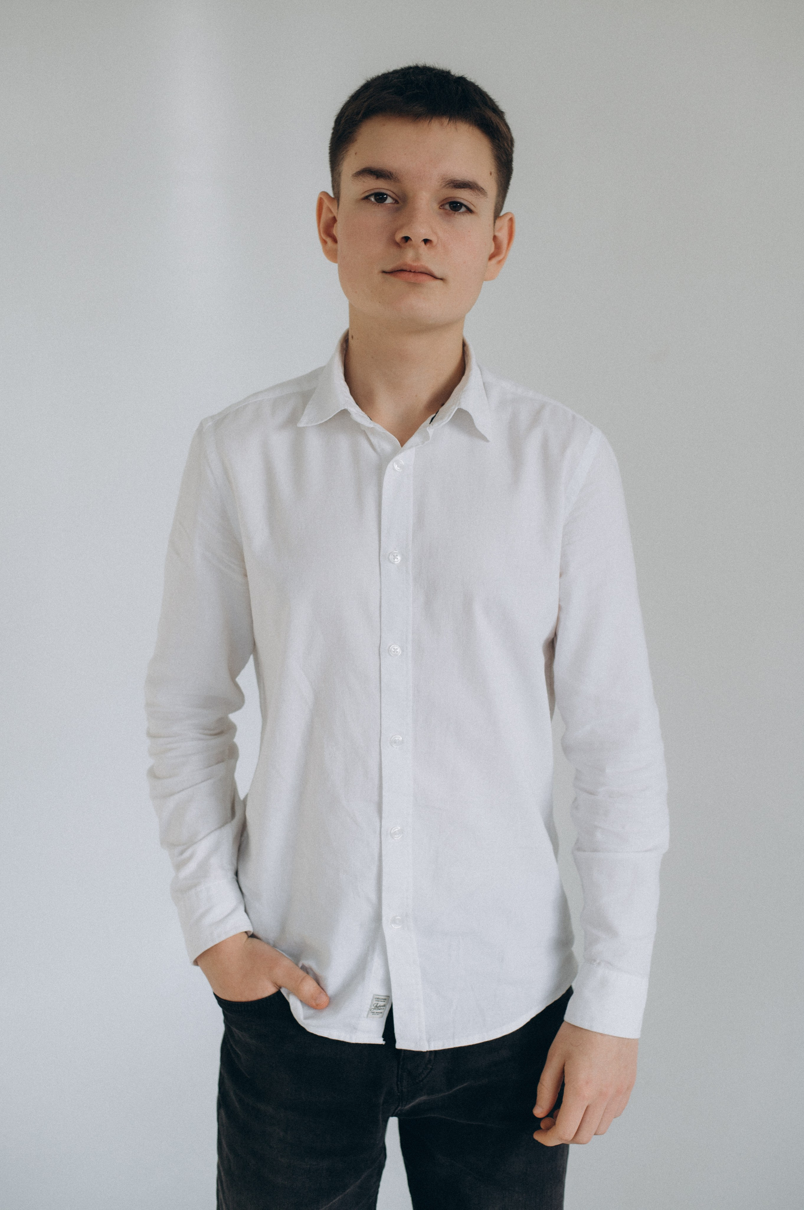 Фотосесія випускників, фотосесія на віньєтки Тернопіль, випускники Тернопіль, випуск 2025. Сімейний, дитячий та індивідуальний фотограф в м. Тернопіль, м. Львів