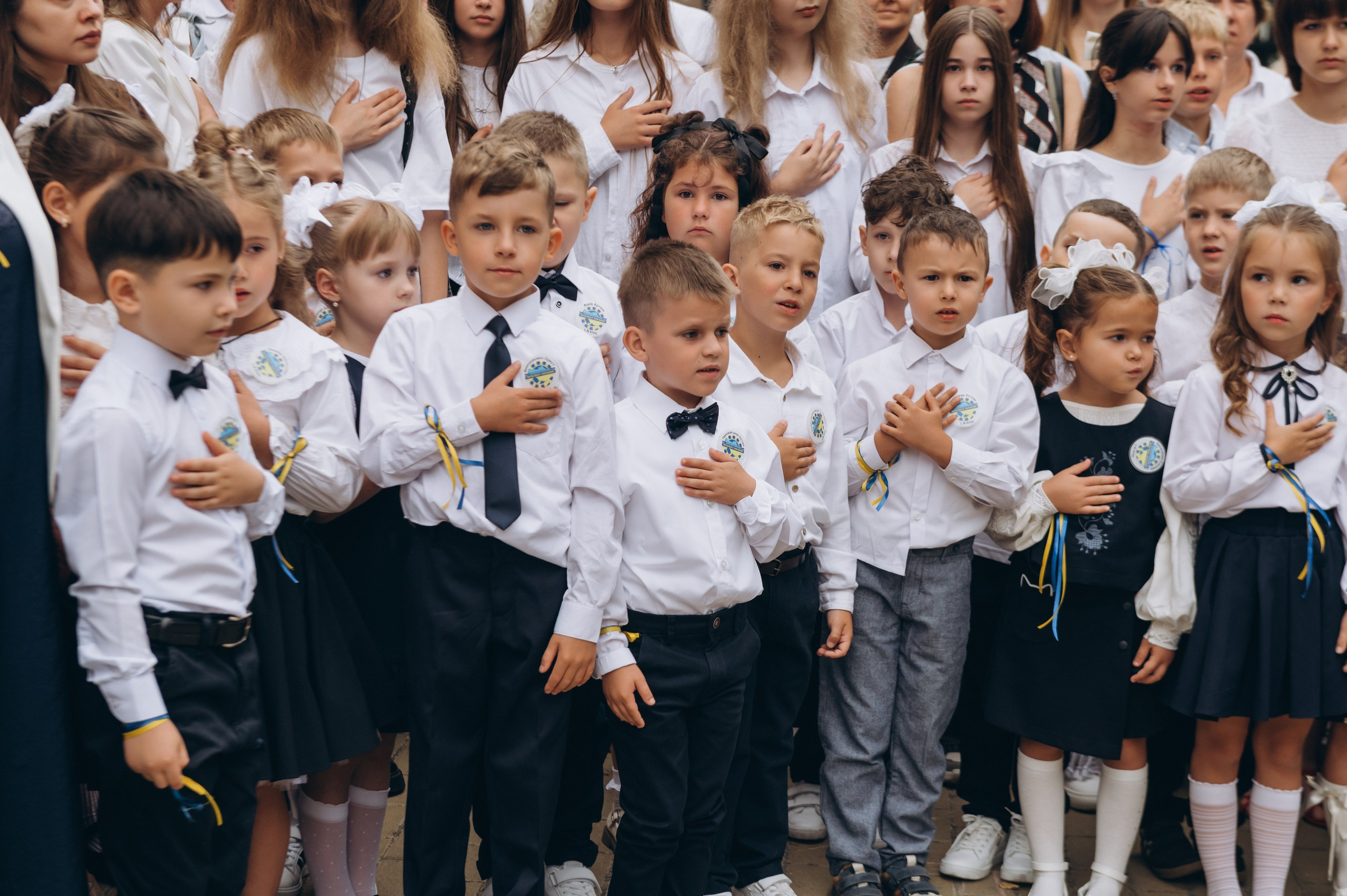 Перший дзвоник у Тернополі, фотосесія першокласників
