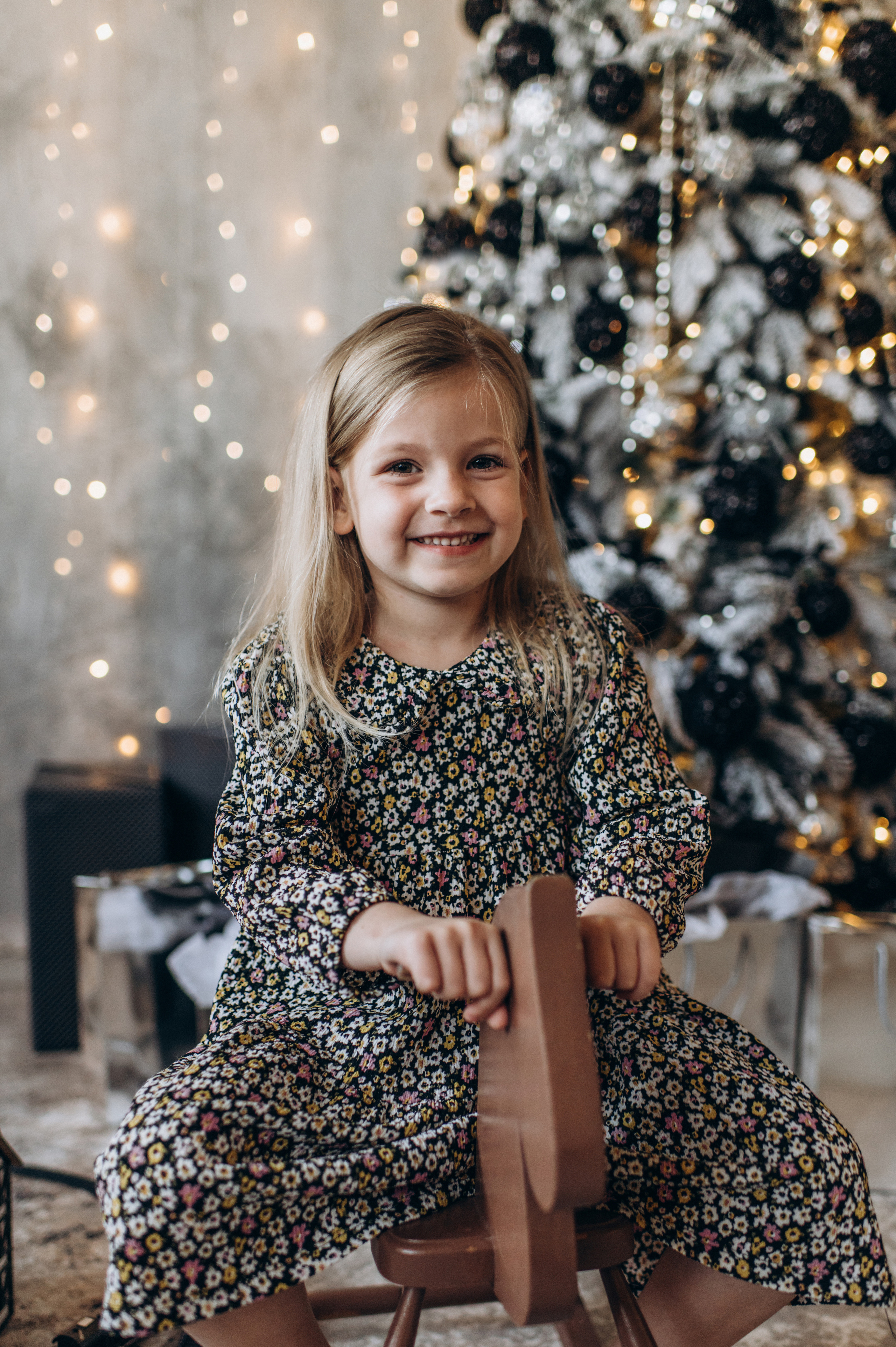 Новорічна фотосесія у студії. Сімейний, дитячий та індивідуальний фотограф в м. Тернопіль, м. Львів