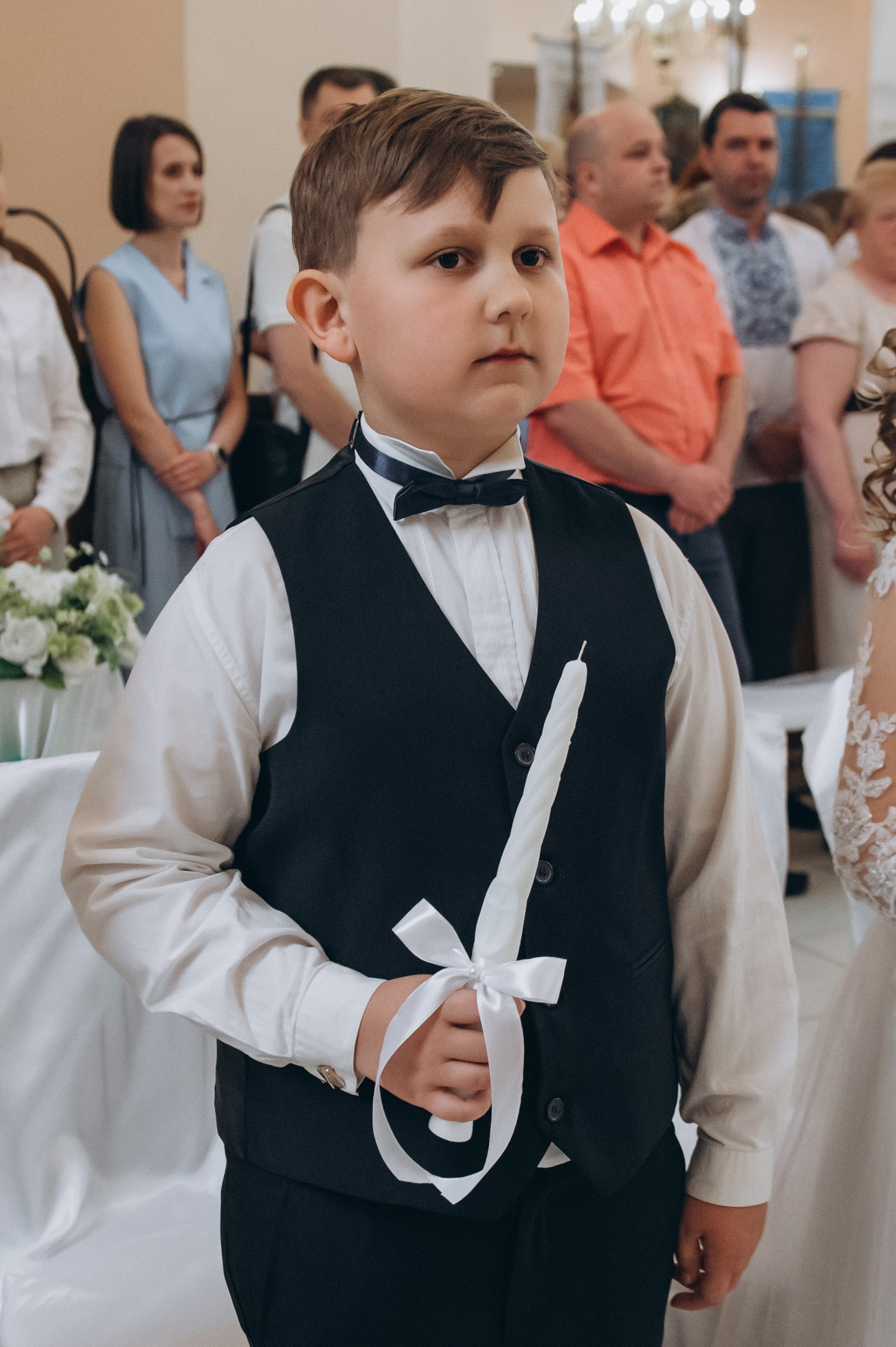 Фотосесія Причастя Тернопіль, зйомка Причастя, фотограф на Причастя Тернопіль, Причастя Львів, церква Петра і Павла. Сімейний, дитячий та індивідуальний фотограф в м. Тернопіль, м. Львів