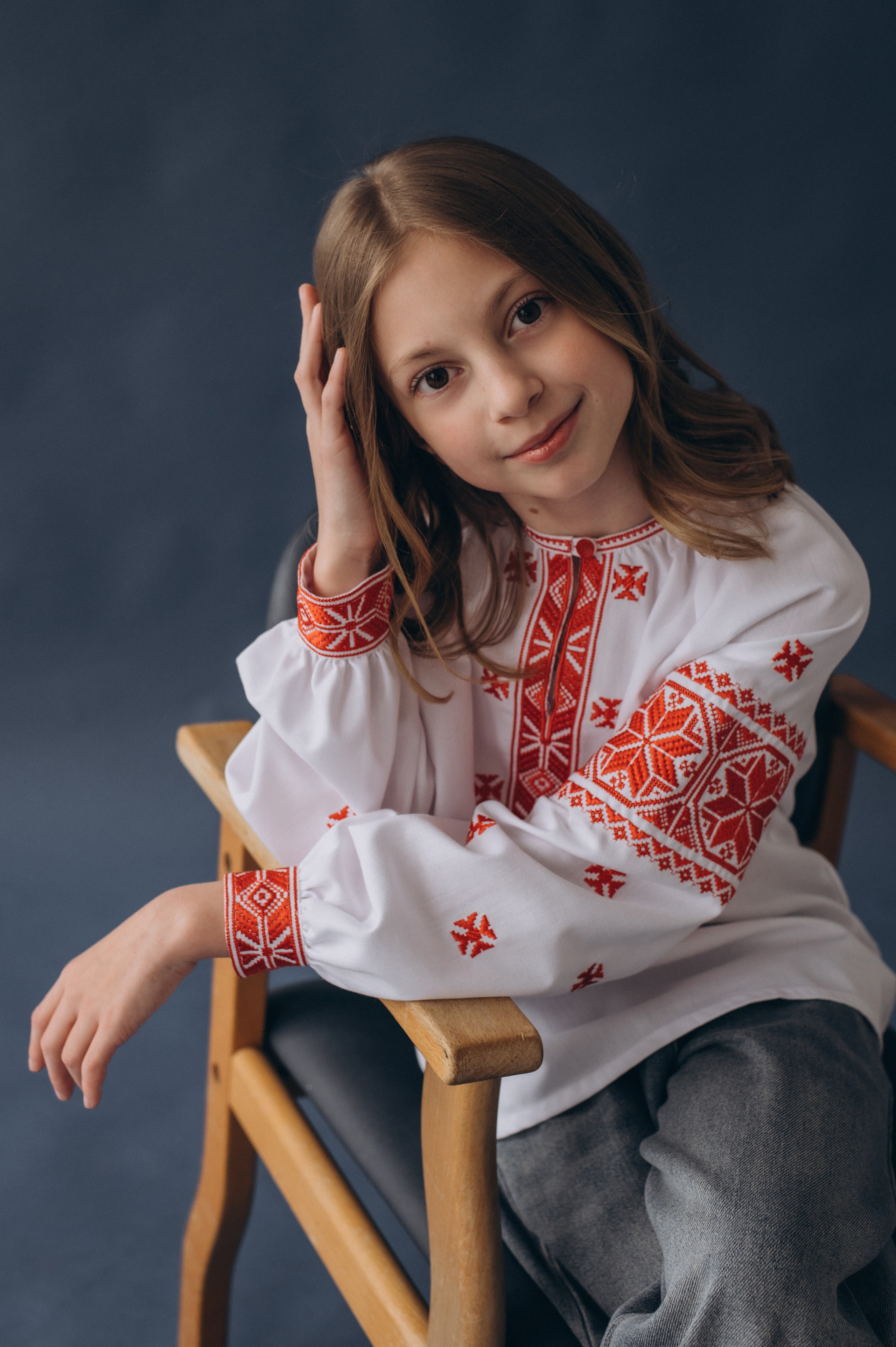 Шкільна фотосесія на віньєтки Тернопіль, фотосесія випускників Тернопіль, зйомка на віньєтки, шкільні фотоальбоми Тернопіль. Сімейний, дитячий та індивідуальний фотограф в м. Тернопіль, м. Львів