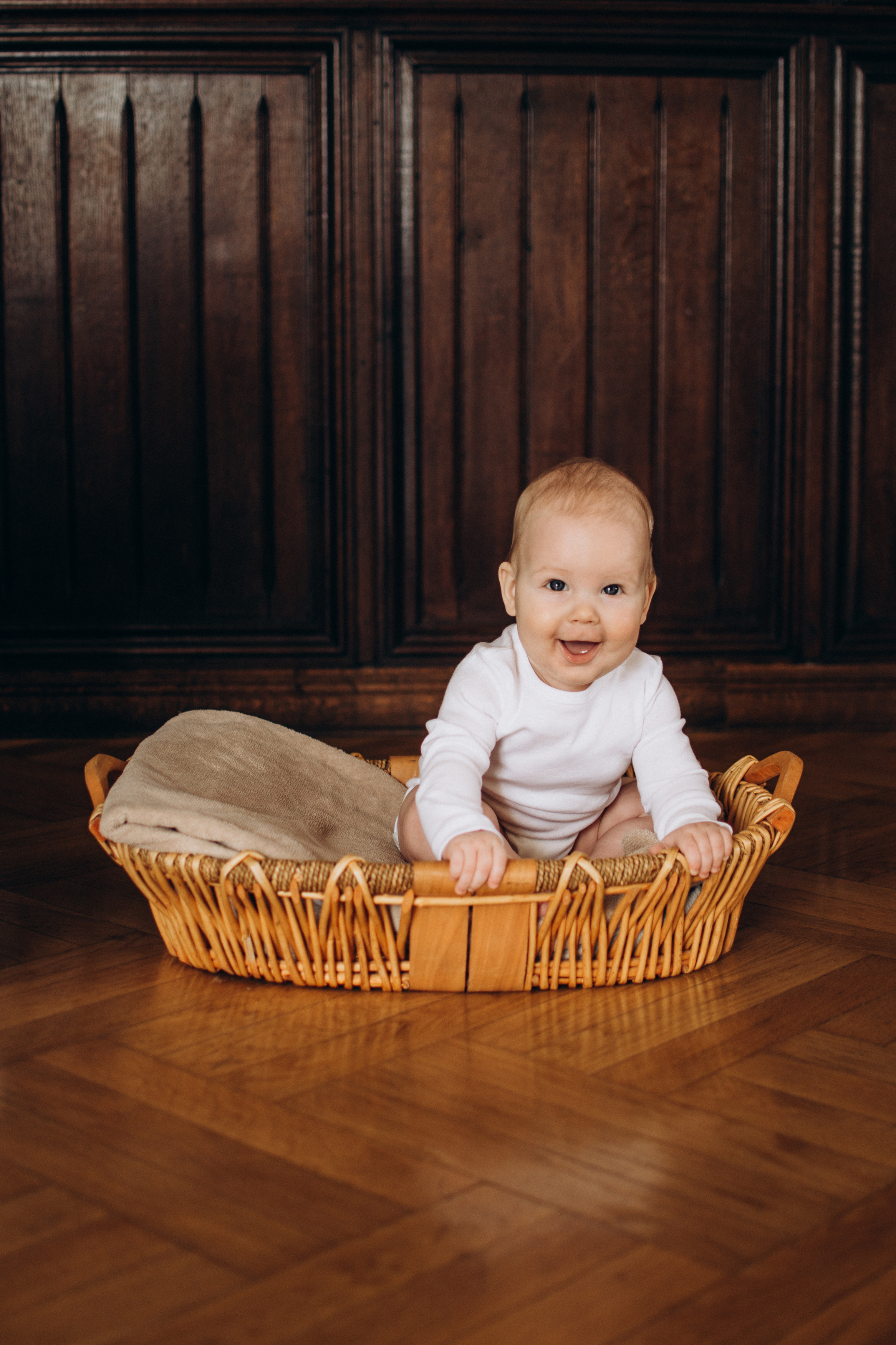 Сімейний фотограф Тернопіль, сімейна фотосесія Львів, зйомка новонароджених Тернопіль. Сімейний, дитячий та індивідуальний фотограф в м. Тернопіль, м. Львів
