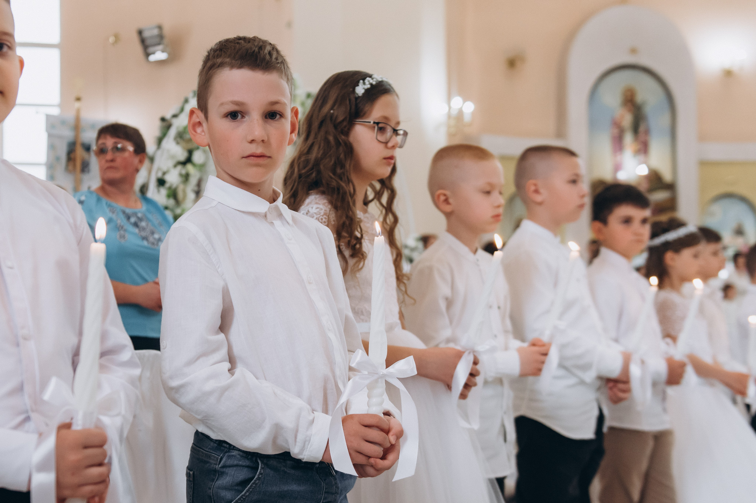 Фотосесія Причастя Тернопіль, зйомка Причастя, фотограф на Причастя Тернопіль, Причастя Львів, церква Петра і Павла. Сімейний, дитячий та індивідуальний фотограф в м. Тернопіль, м. Львів