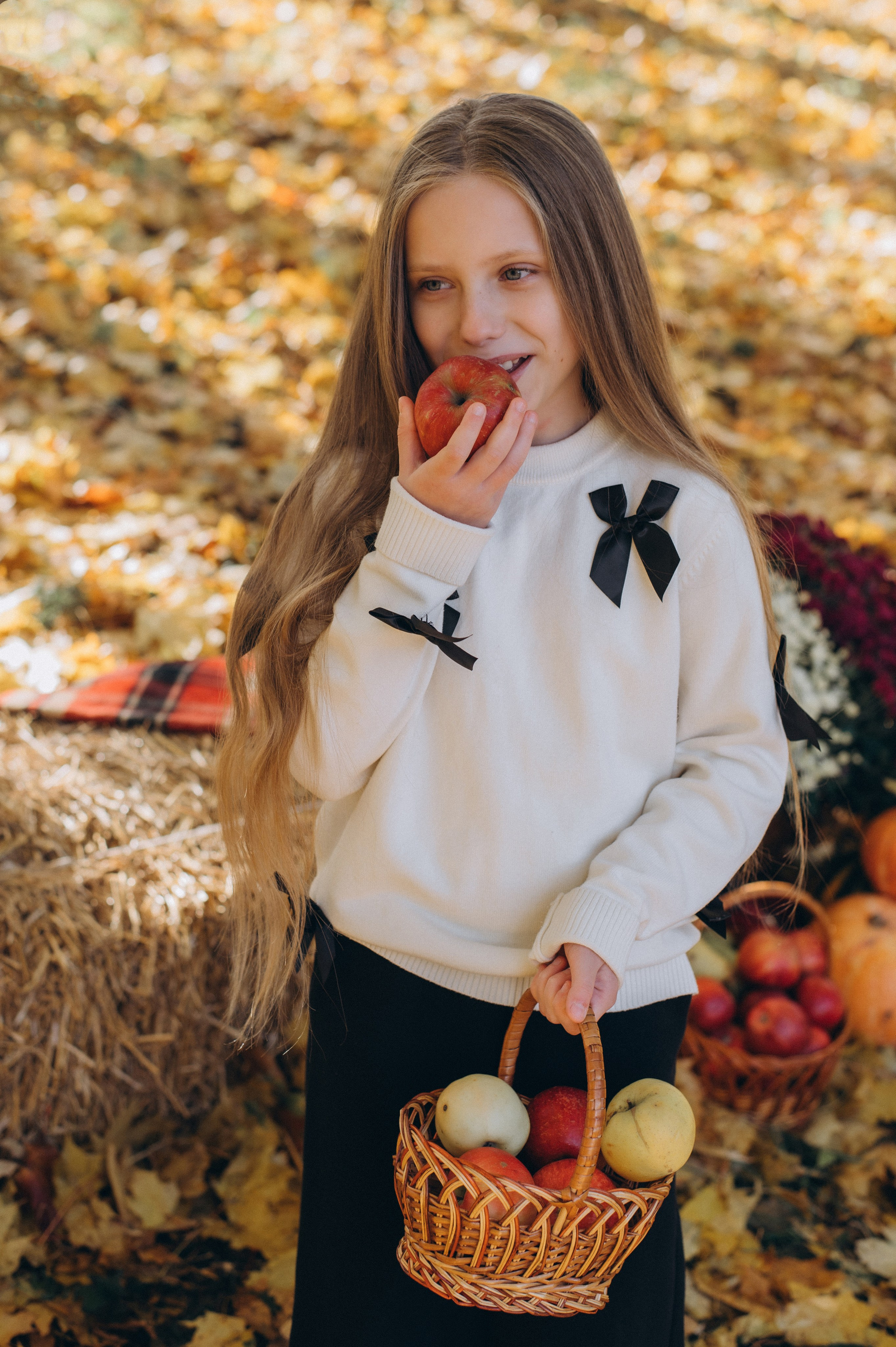 Осіння фотосесія 4 класу на віньєтки, випускні фотоальбоми Тернопіль, фотосесія випускників Тернопіль, шкільний випускний альбом Тернопіль. Сімейний, дитячий та індивідуальний фотограф в м. Тернопіль, м. Львів