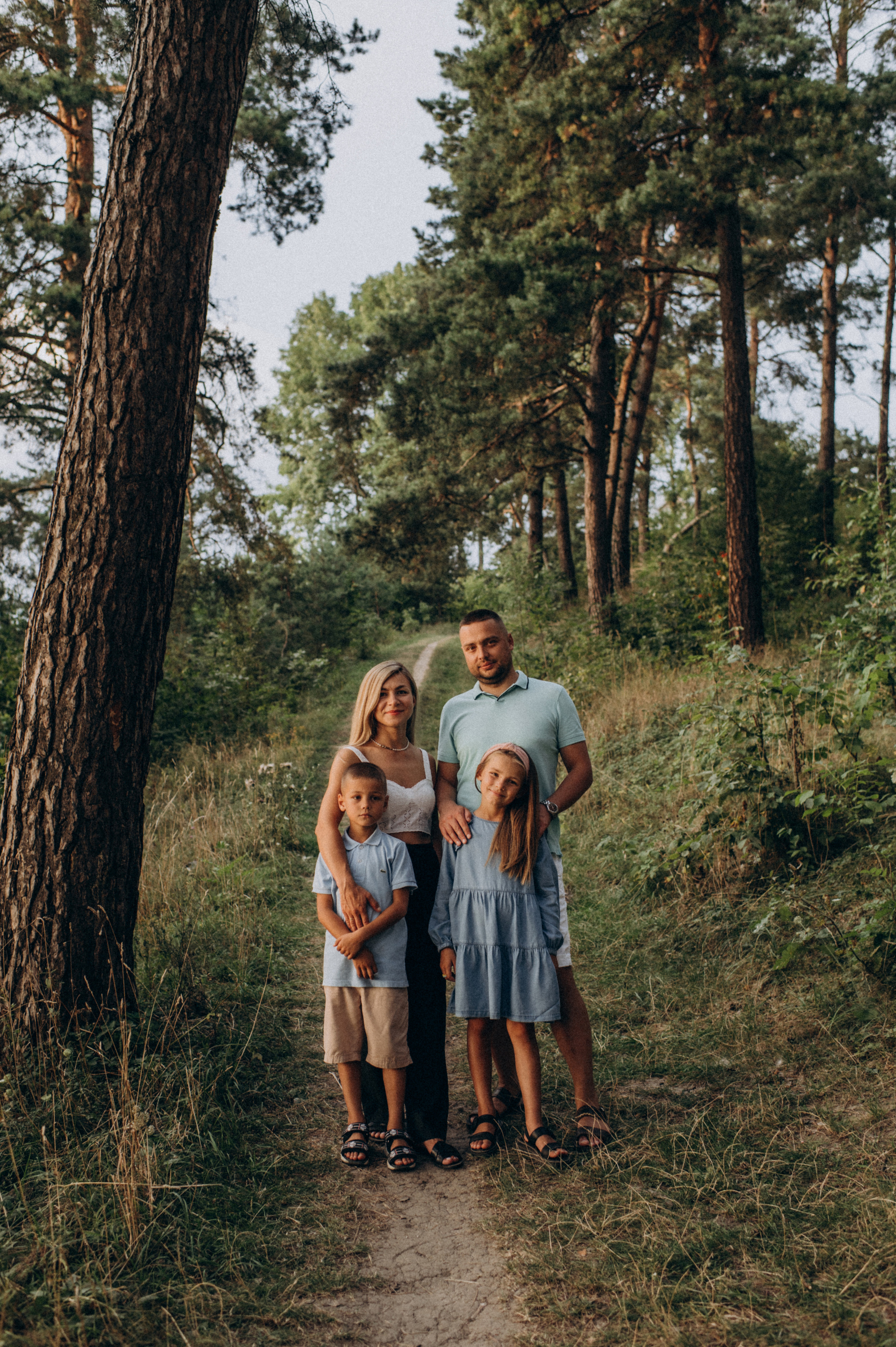 Сімейна фотосесія Тернопіль Львів дитяча зйомка. Сімейний, дитячий та індивідуальний фотограф в м. Тернопіль, м. Львів