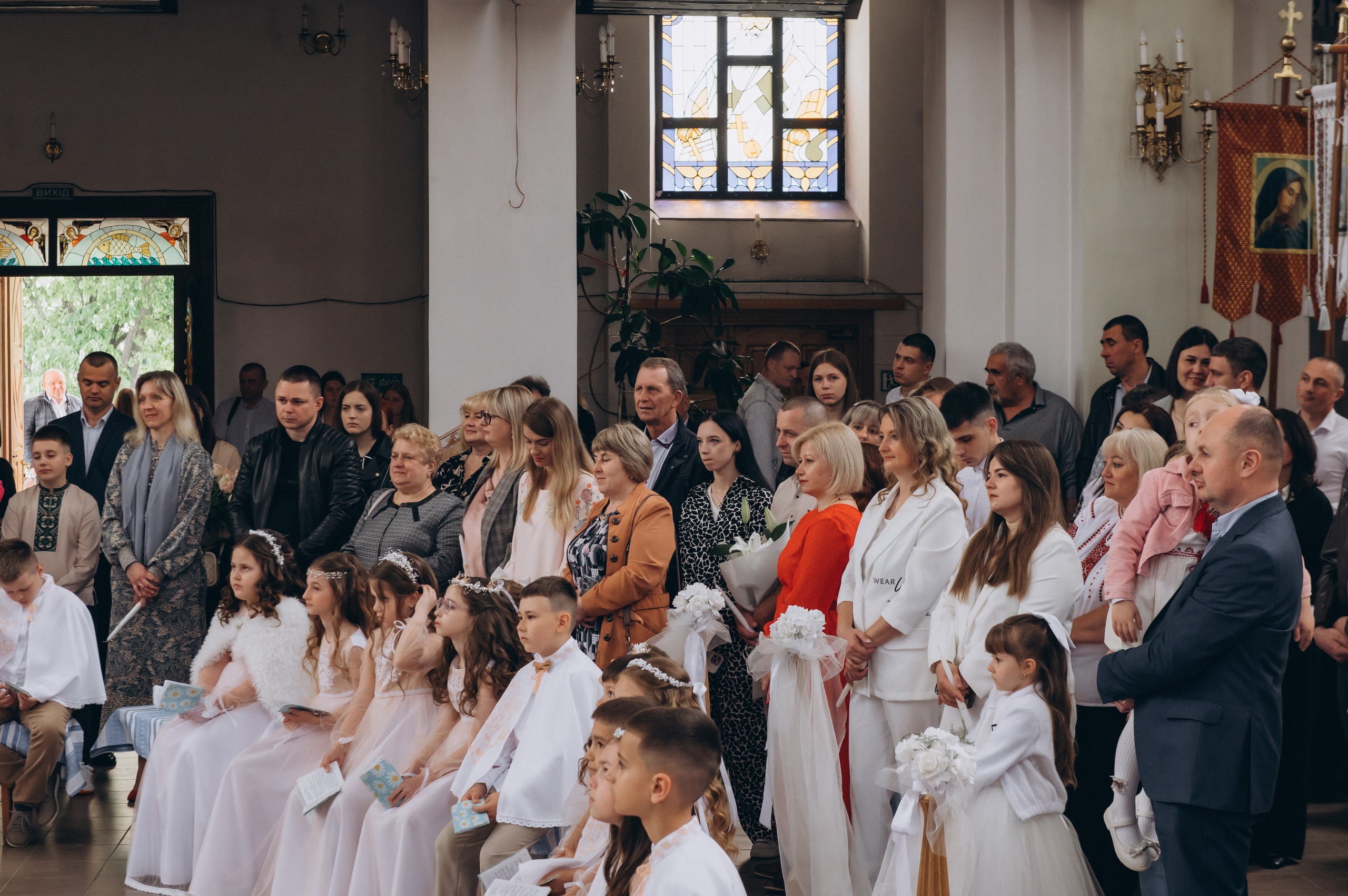 Фотосесія Причастя Тернопіль, зйомка Причастя, фотограф на Причастя Тернопіль, Причастя Львів, Причастя церква Михаїла Тернопіль. Сімейний, дитячий та індивідуальний фотограф в м. Тернопіль, м. Львів