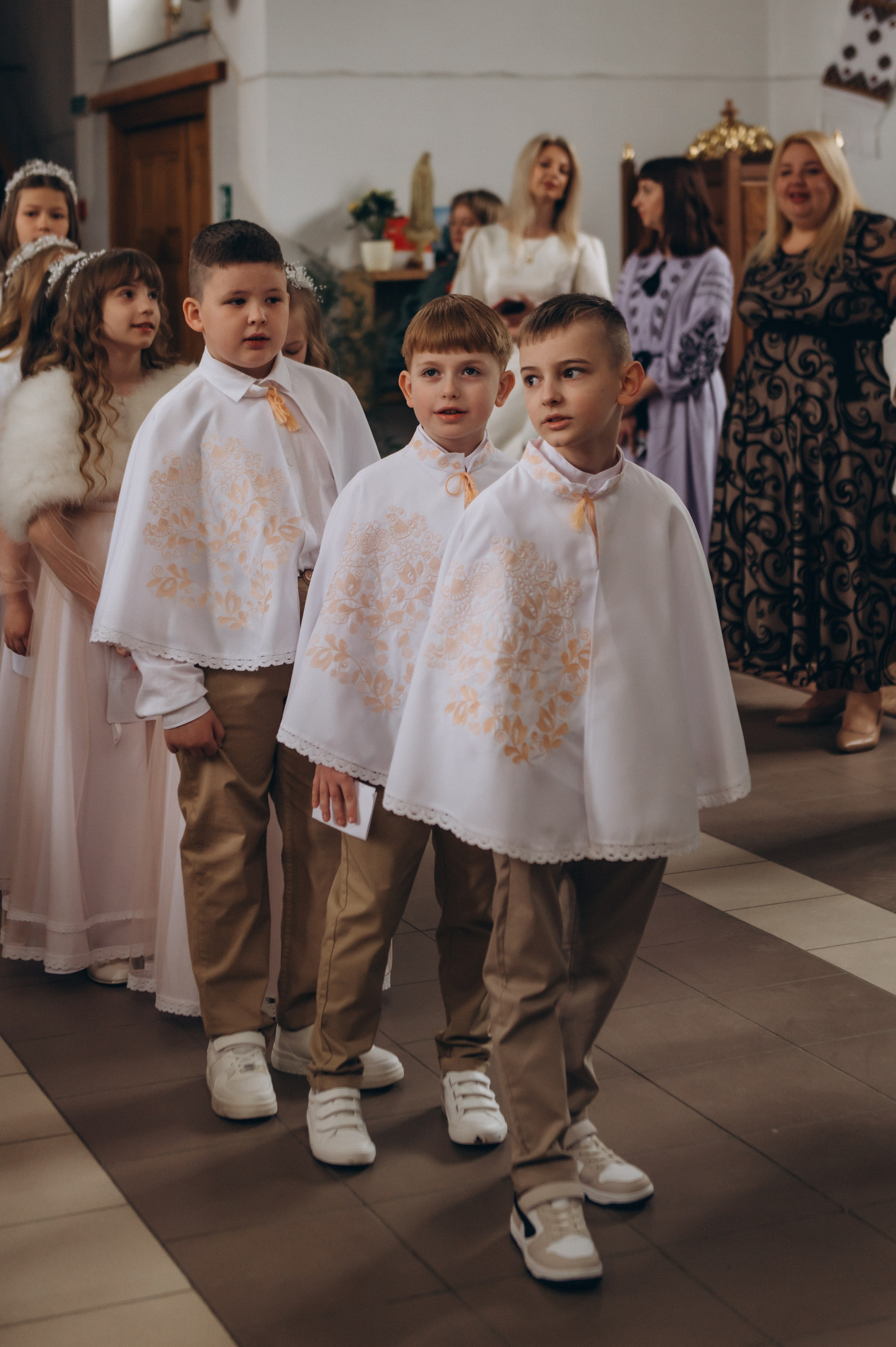 Фотосесія Причастя Тернопіль, зйомка Причастя, фотограф на Причастя Тернопіль, Причастя Львів, Причастя церква Михаїла Тернопіль. Сімейний, дитячий та індивідуальний фотограф в м. Тернопіль, м. Львів