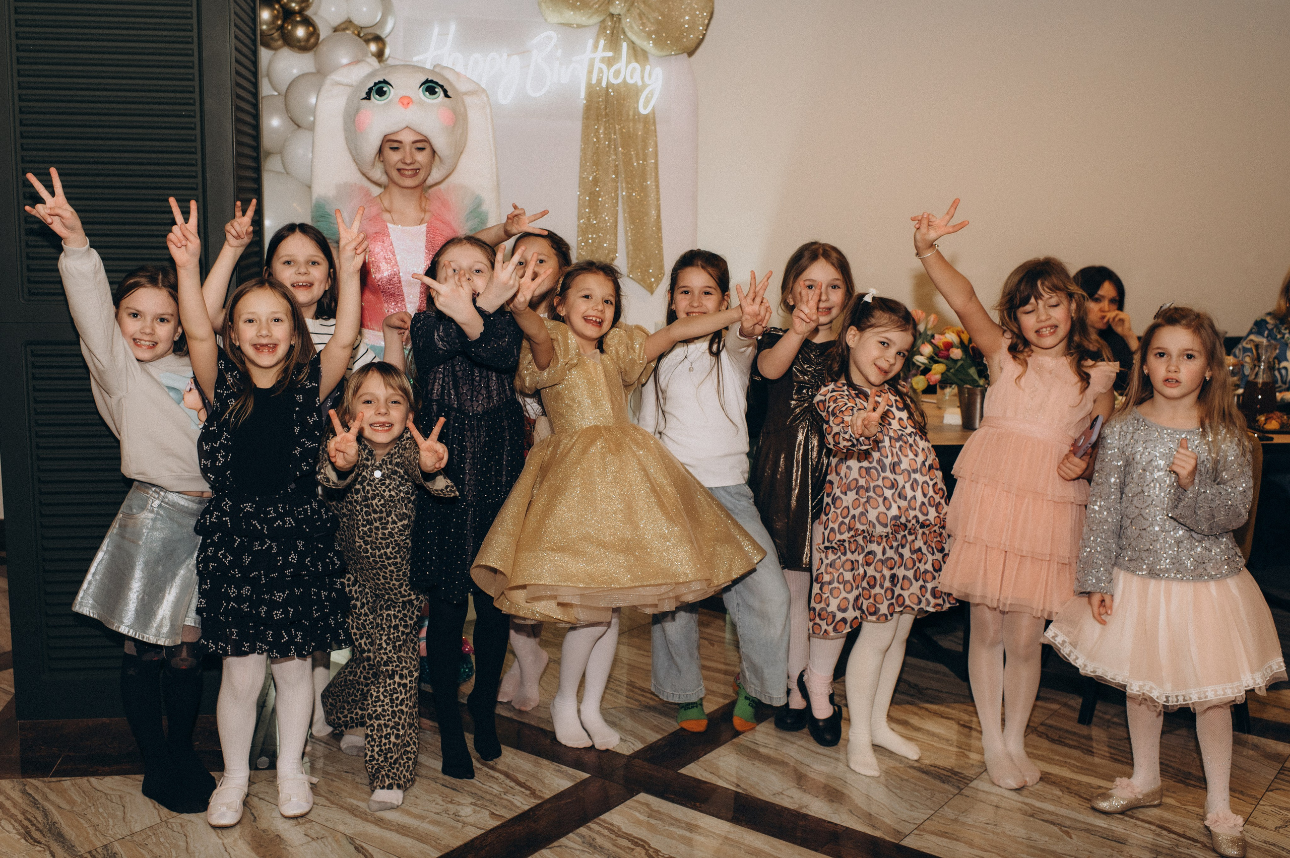 Фотосесія дня народження дитини, зйомка дитячого дня народження, фотосесія дитячого дня народження Тернопіль. Сімейний, дитячий та індивідуальний фотограф в м. Тернопіль, м. Львів