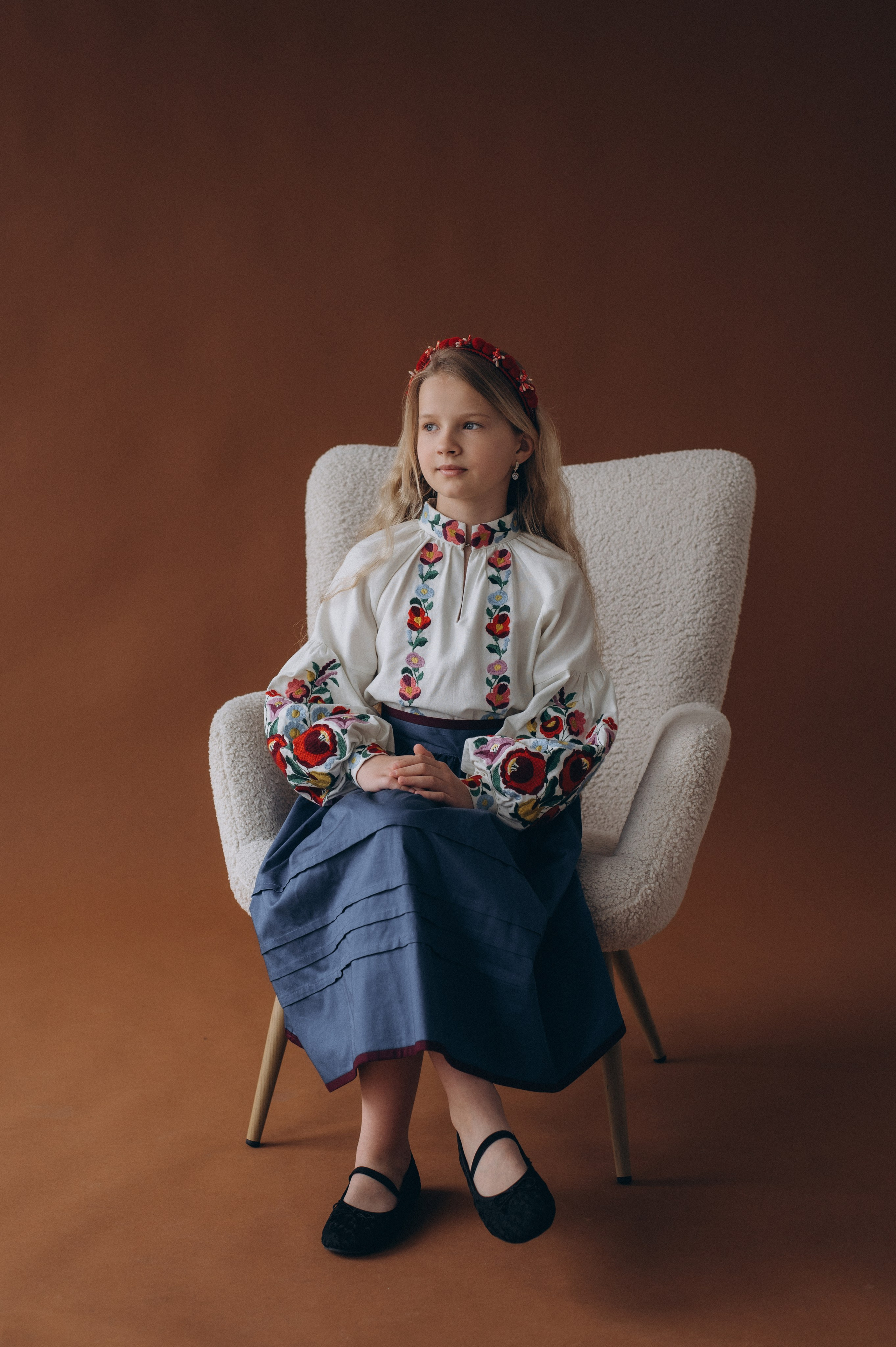 Шкільна фотосесія на віньєтки Тернопіль, фотосесія випускників Тернопіль, зйомка на віньєтки, шкільні фотоальбоми Тернопіль. Сімейний, дитячий та індивідуальний фотограф в м. Тернопіль, м. Львів