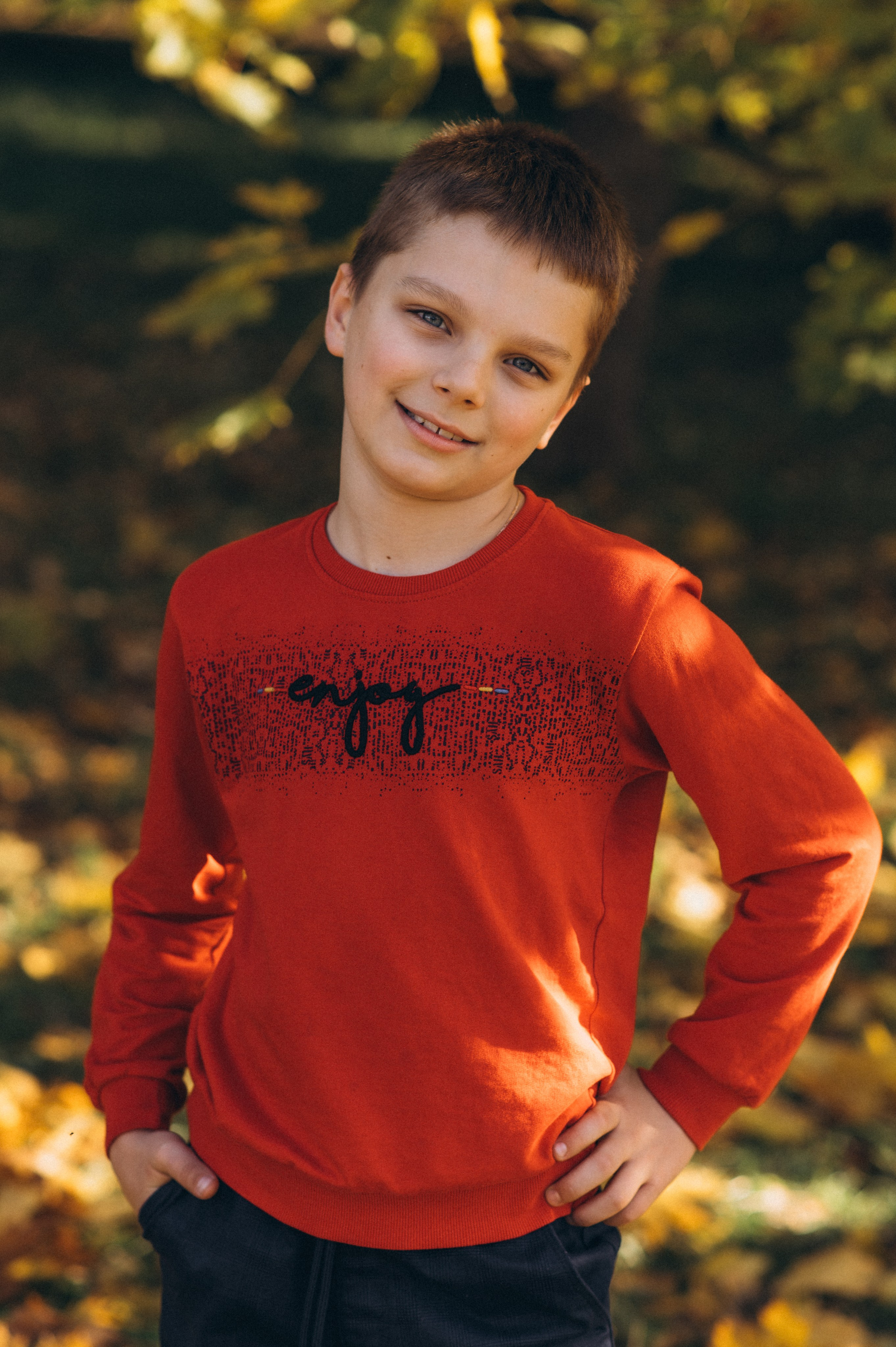 Шкільна фотосесія на віньєтки Тернопіль, шкільні альбоми, фотосесія випускників Тернопіль, випускний альбом, фотограф випускний Тернопіль. Сімейний, дитячий та індивідуальний фотограф в м. Тернопіль, м. Львів