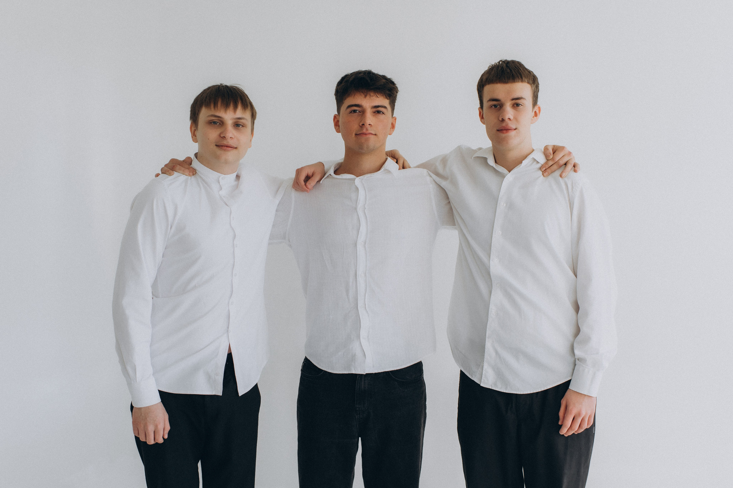 Фотосесія випускників, фотосесія на віньєтки Тернопіль, випускники Тернопіль, випуск 2025. Сімейний, дитячий та індивідуальний фотограф в м. Тернопіль, м. Львів