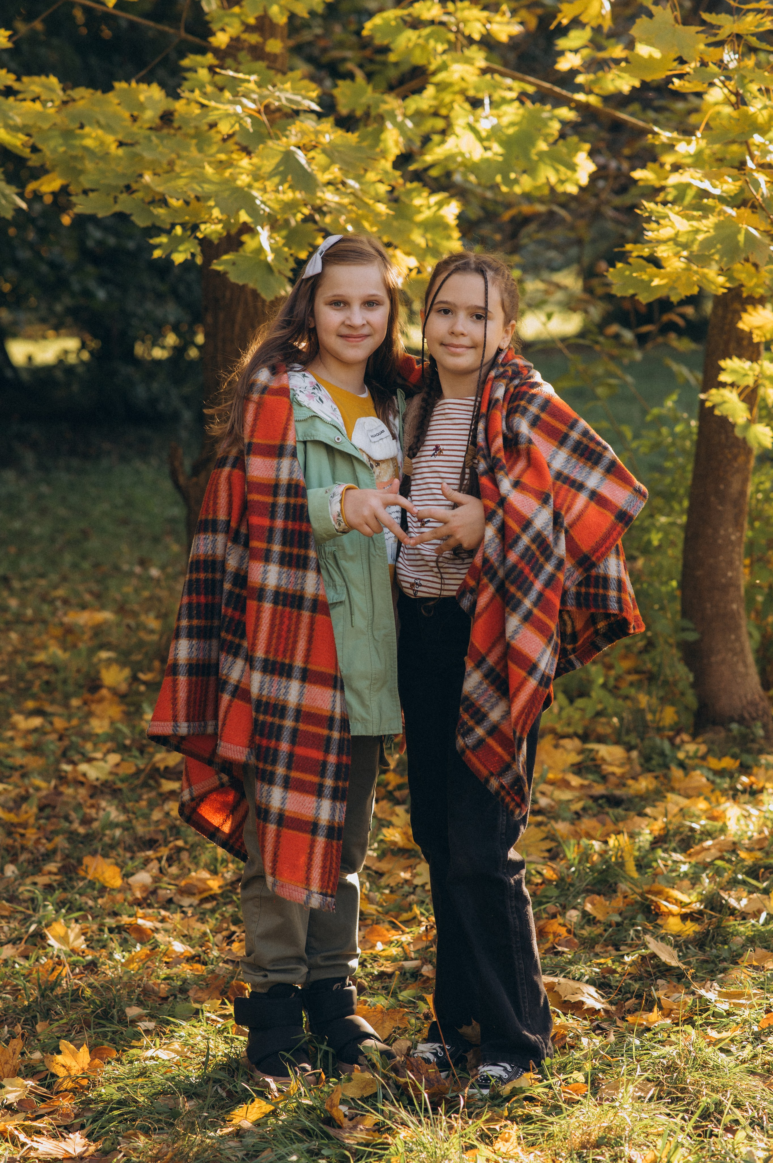Фотосесія випускників Тернопіль, зйомка на віньєтки Тернопіль, вінєтки, випускні фотоальбоми Тернопіль. Сімейний, дитячий та індивідуальний фотограф в м. Тернопіль, м. Львів