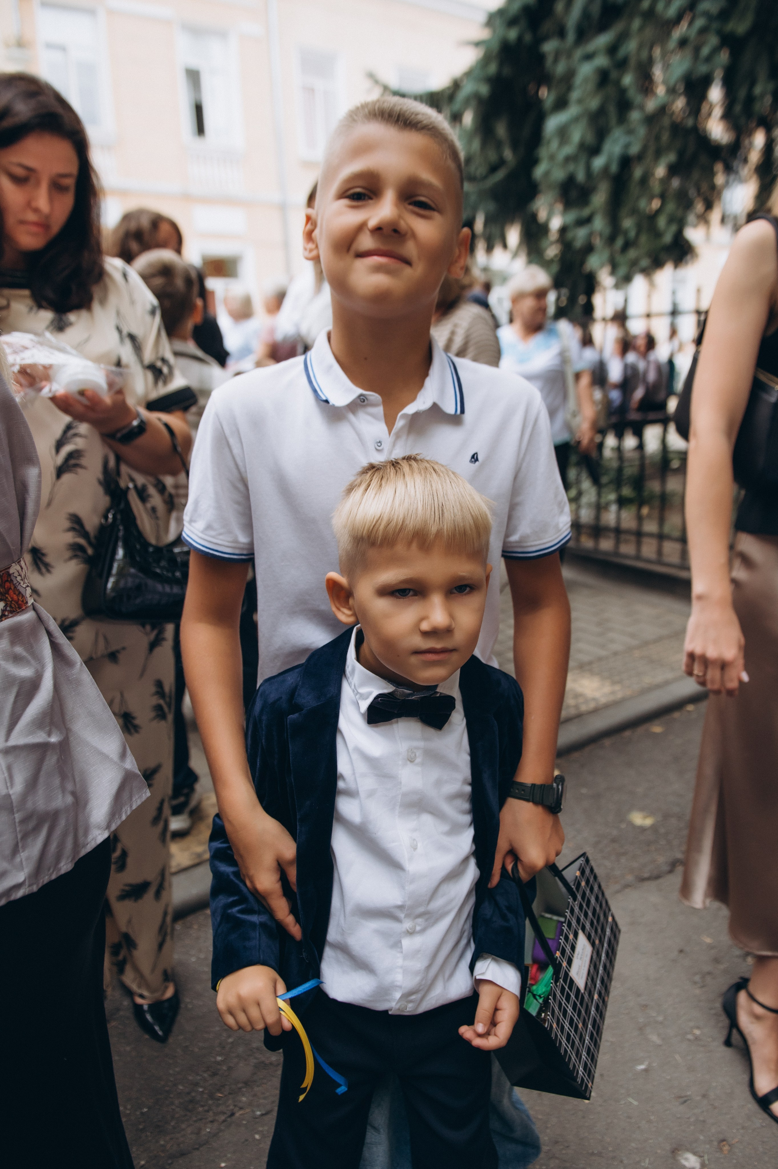 Перший дзвоник у Тернополі, фотосесія першокласників