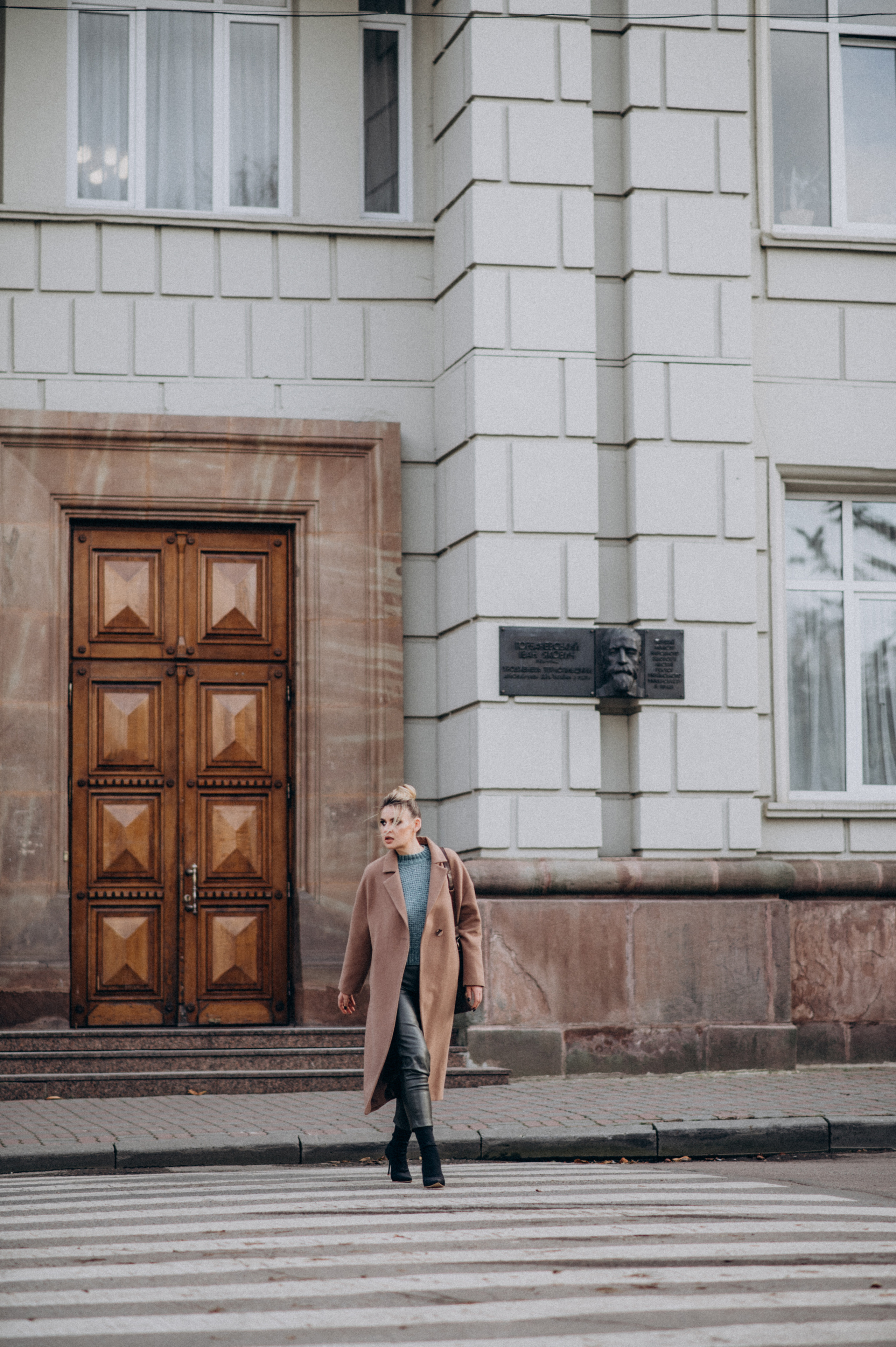 Фотосесія в осінньому місті. Сімейний, дитячий та індивідуальний фотограф в м. Тернопіль, м. Львів