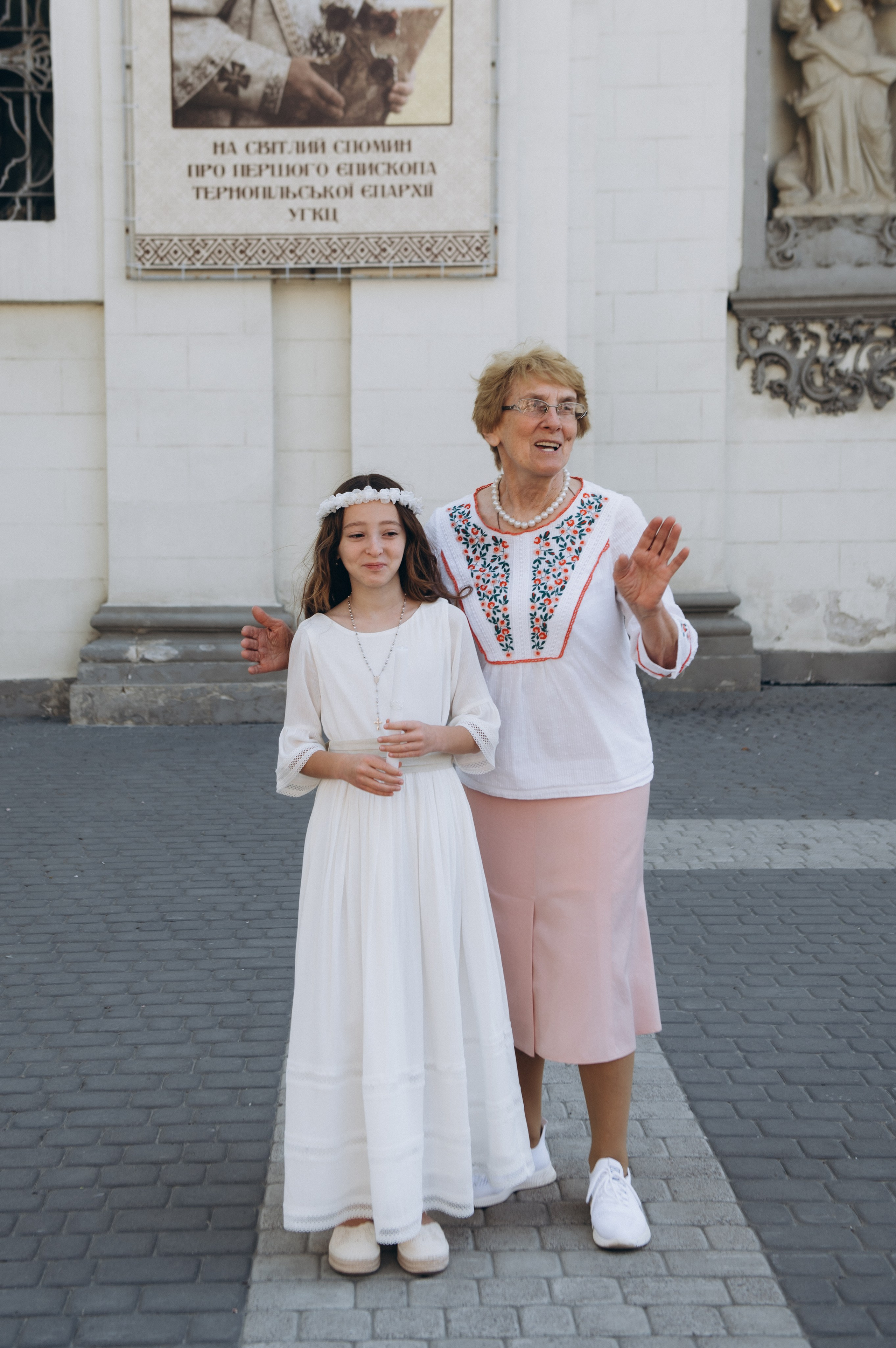 Фотосесія Першого Причастя Тернопіль, фотосесія Причастя Тернопіль, Таїнство Першого Причастя Тернопіль, Катедра Причастя Тернопіль. Сімейний, дитячий та індивідуальний фотограф в м. Тернопіль, м. Львів