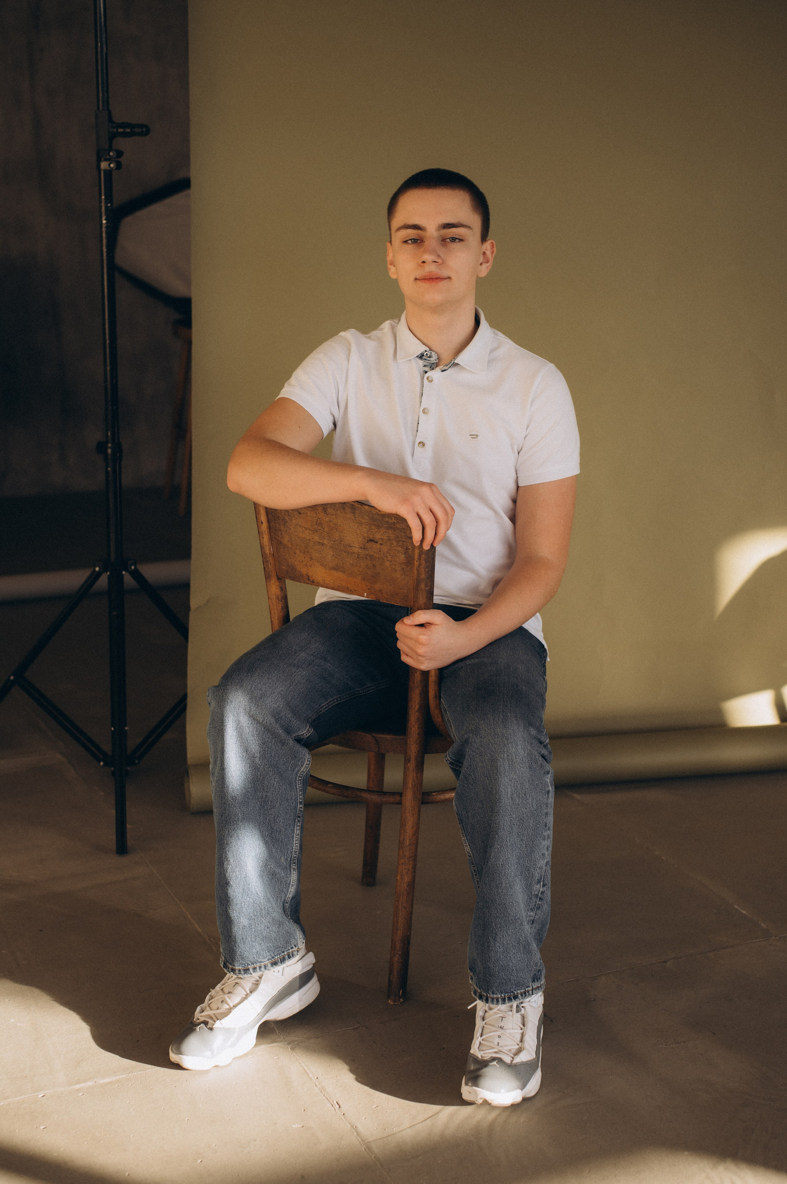 Фотосесія випускників, фотосесія на віньєтки Тернопіль, випускники Тернопіль, випуск 2025. Сімейний, дитячий та індивідуальний фотограф в м. Тернопіль, м. Львів