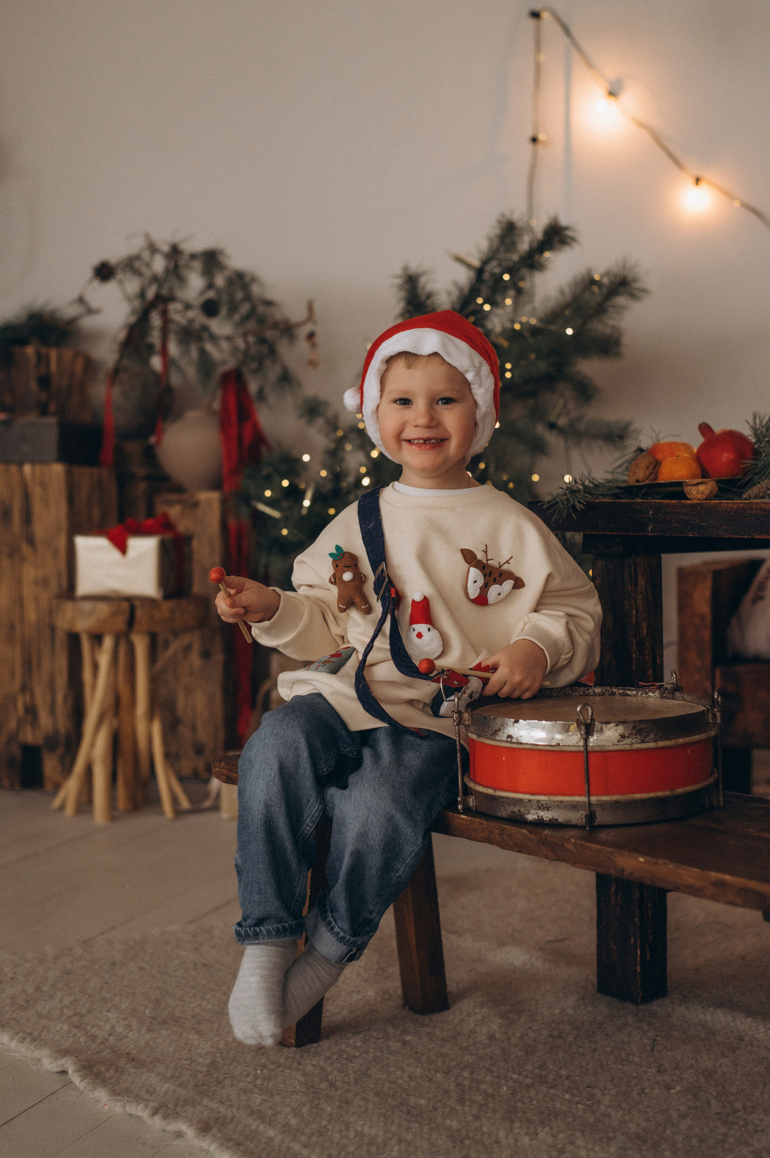 Новорічна сімейна фотосесія у студії Тернопіль, фотосесія мами та дитини, сімейний фотограф Тернопіль, новорічна зйомка. Сімейний, дитячий та індивідуальний фотограф в м. Тернопіль, м. Львів