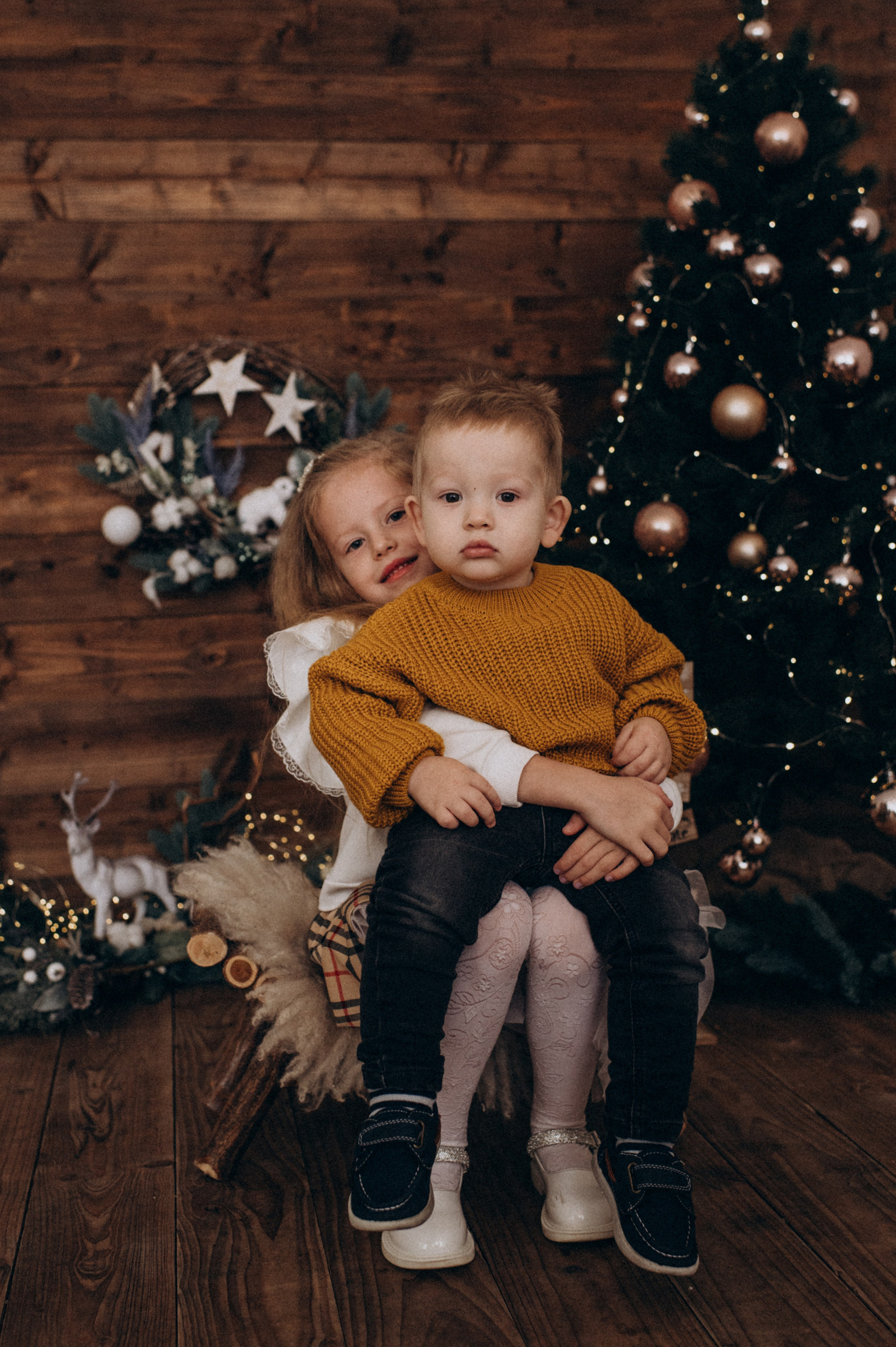 Новорічна фотосесія у студії Тернополя, фотосесія Львів. Сімейний, дитячий та індивідуальний фотограф в м. Тернопіль, м. Львів