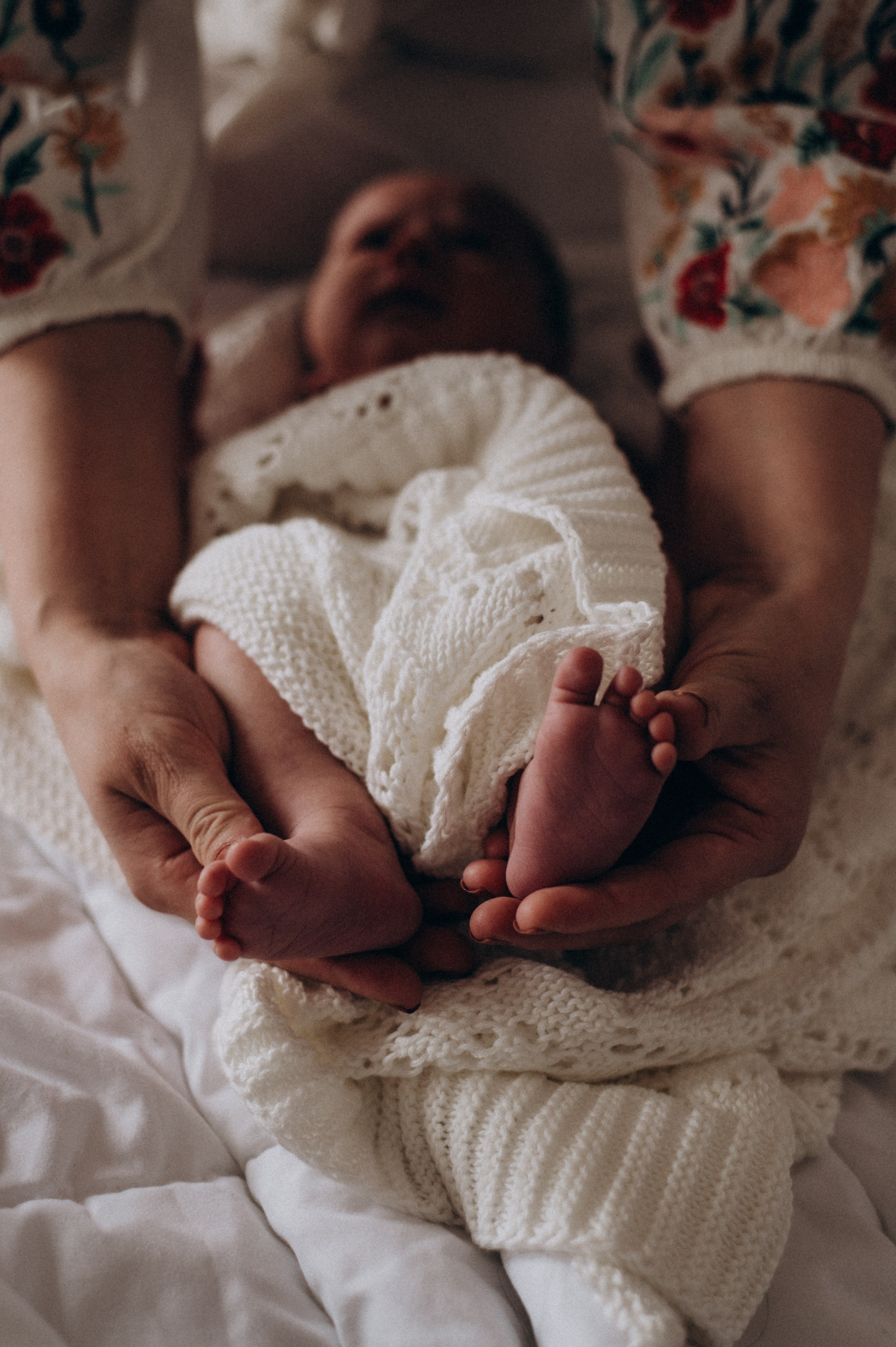 Фотосесія новонароджених Тернопіль Львів, зйомка мами і дитини, newborn. Сімейний, дитячий та індивідуальний фотограф в м. Тернопіль, м. Львів