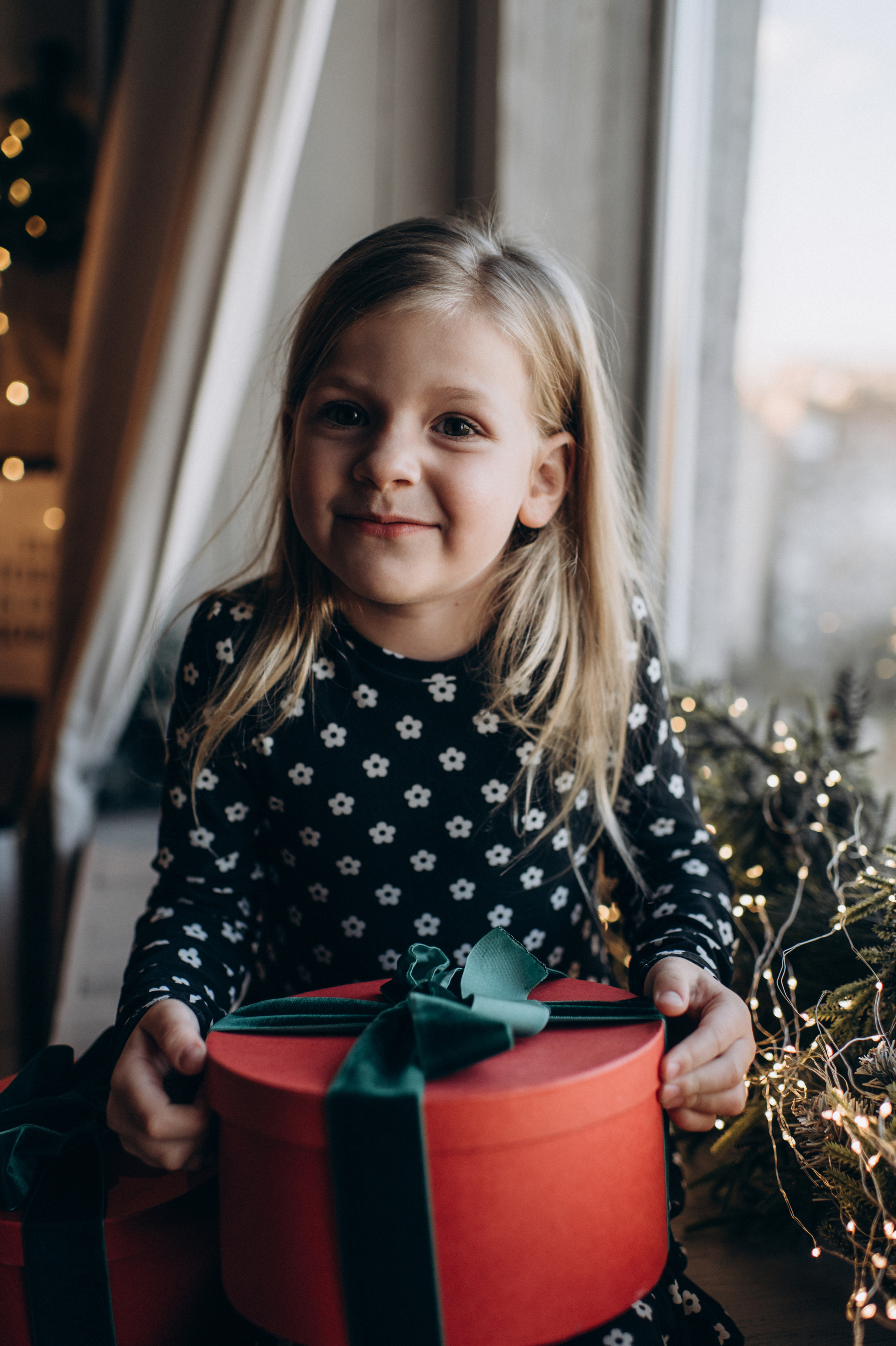 Новорічна фотосесія у студії. Сімейний, дитячий та індивідуальний фотограф в м. Тернопіль, м. Львів
