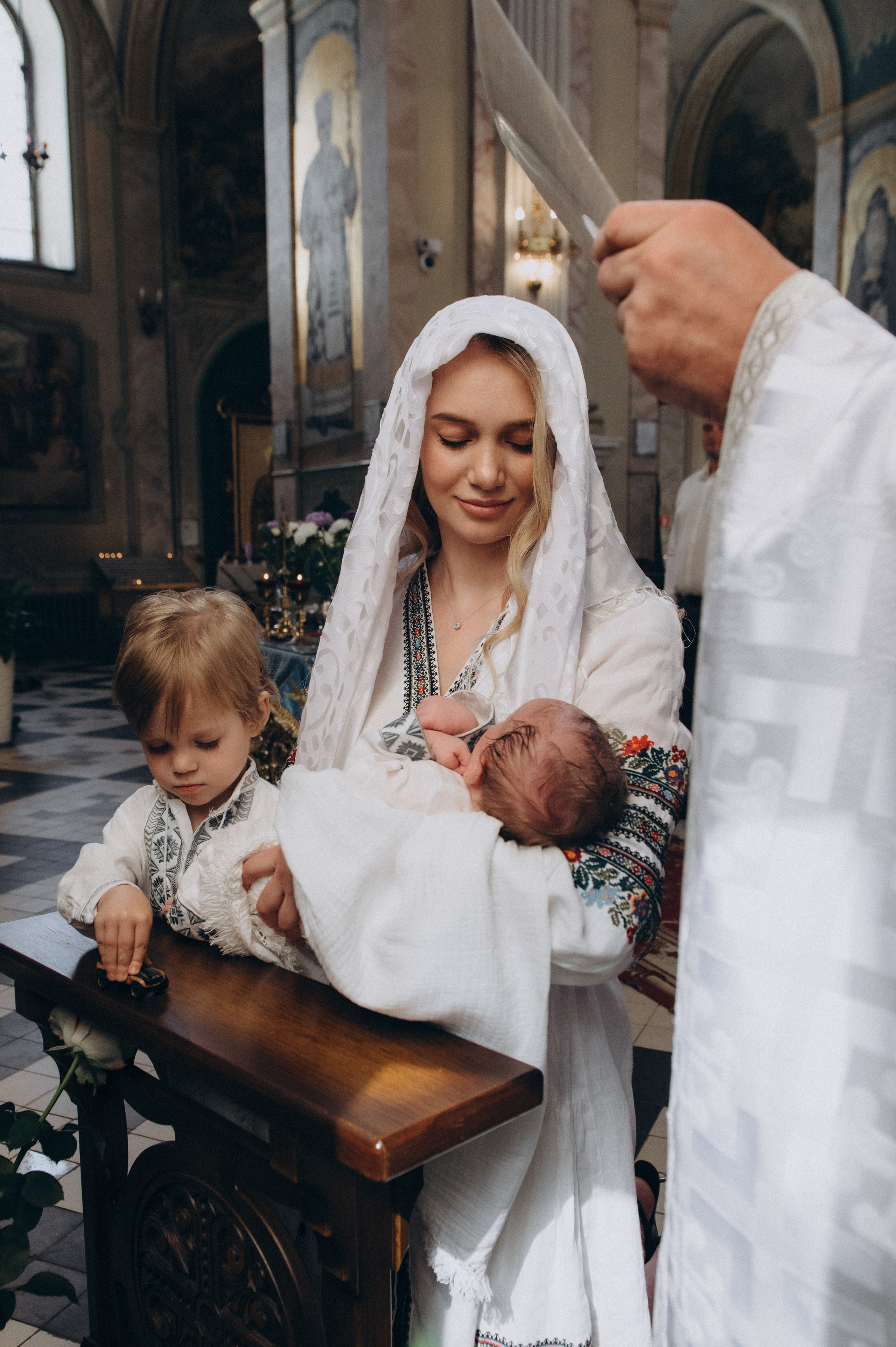 Фотосесія Хрещення Тернопіль, фотосесія хрестин Тернопіль, Катедра Тернопіль, фотосесія хрещення катедра. Сімейний, дитячий та індивідуальний фотограф в м. Тернопіль, м. Львів