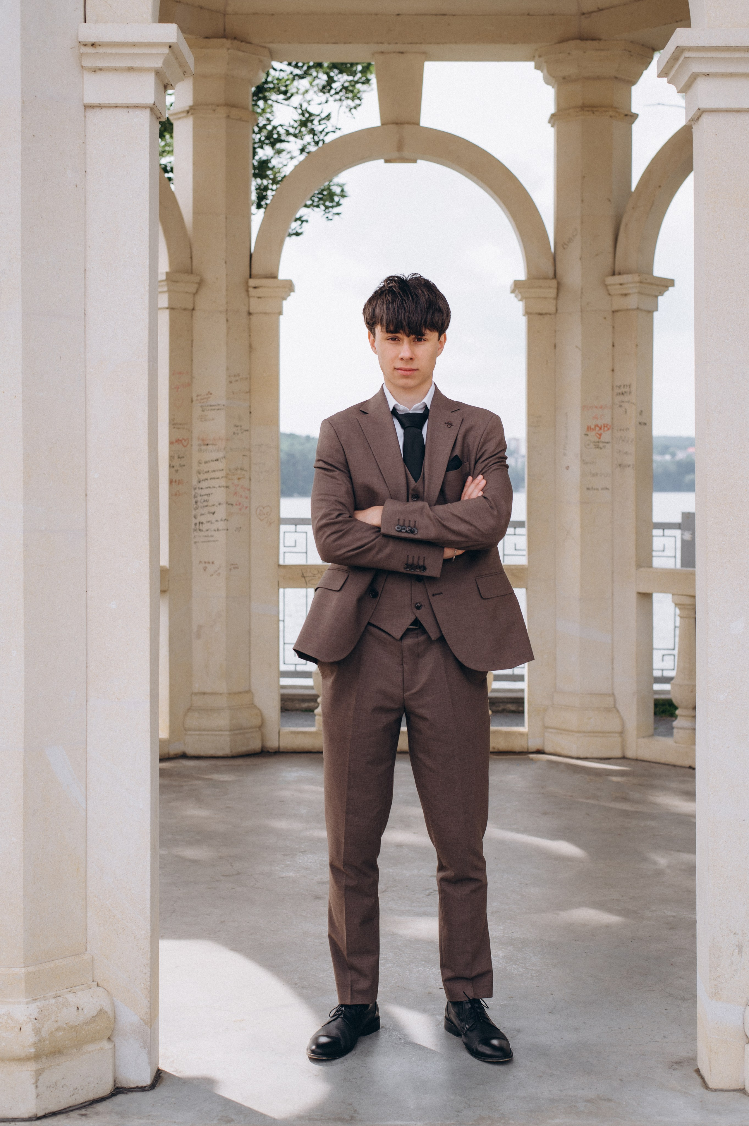 Випускники 2025, фотосесія випускного Тернопіль, фотосесія випускників Тернопіль, зйомка випускного, фотосесія випускного. Сімейний, дитячий та індивідуальний фотограф в м. Тернопіль, м. Львів