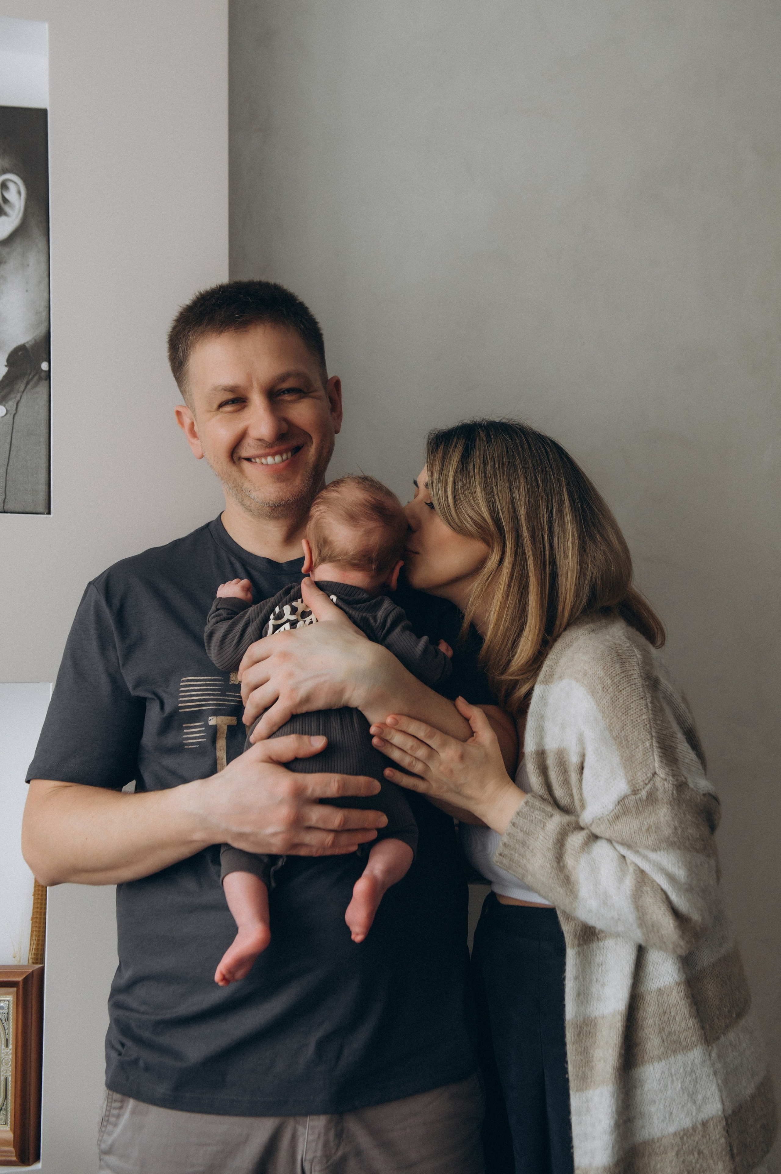 Сімейна фотосесія вдома Тернопіль, сімейний фотограф Львів Тернопіль, сімейна фотосесія Тернопіль, фотосесія двійні, зйомка близнюків. Сімейний, дитячий та індивідуальний фотограф в м. Тернопіль, м. Львів