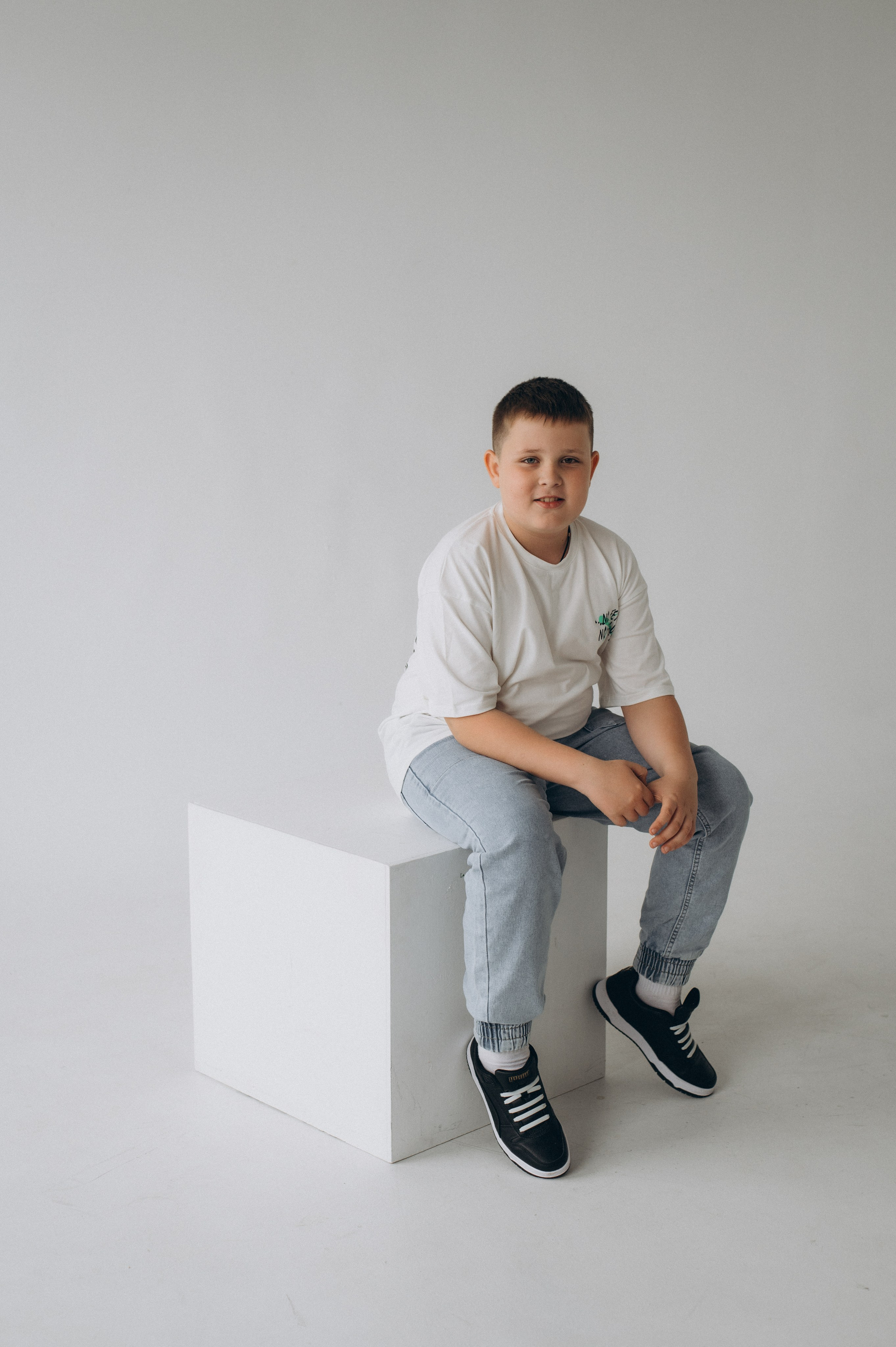 Шкільна фотосесія на віньєтки Тернопіль, фотосесія випускників Тернопіль, зйомка на віньєтки, шкільні фотоальбоми Тернопіль. Сімейний, дитячий та індивідуальний фотограф в м. Тернопіль, м. Львів