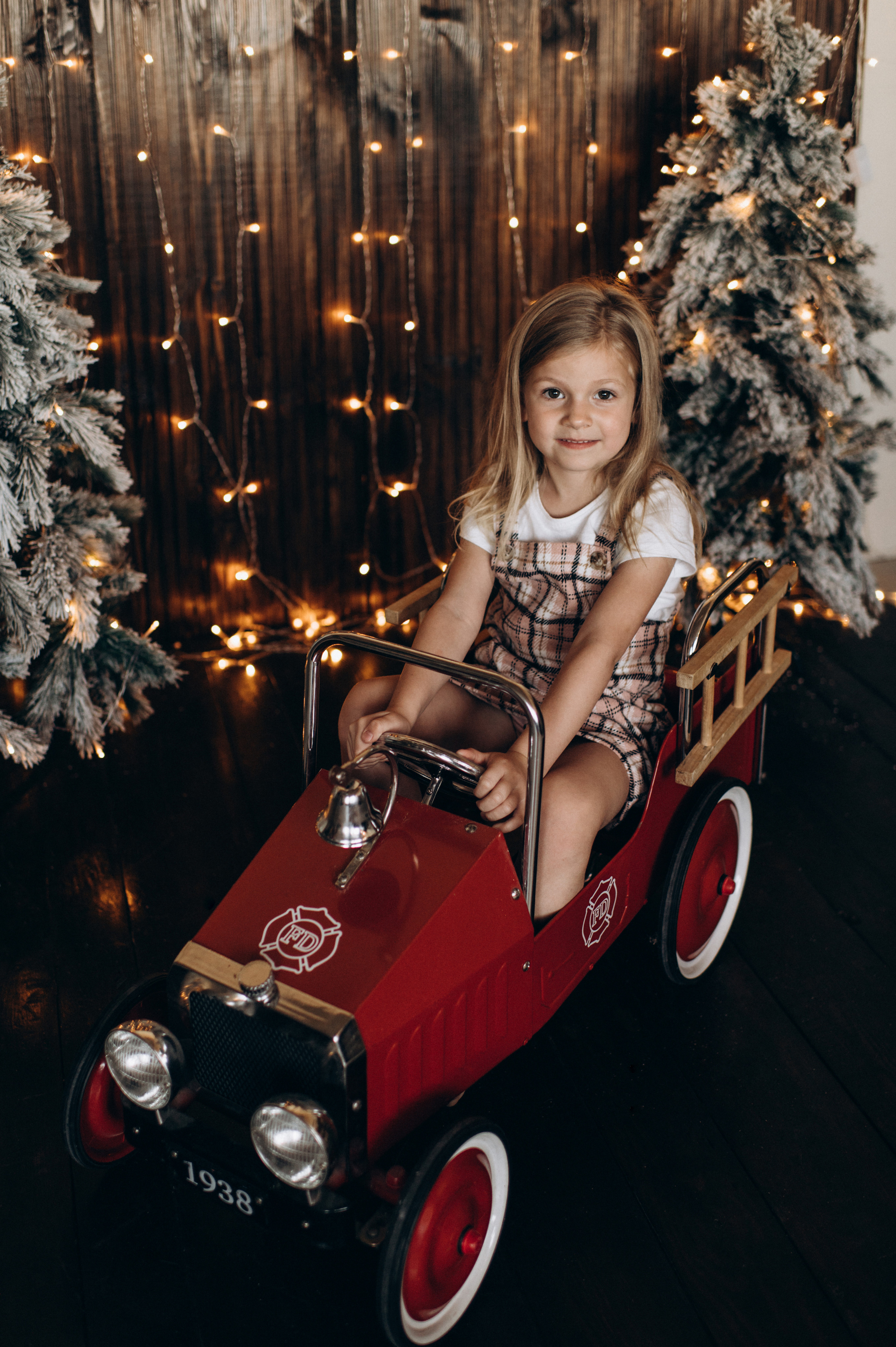 Новорічна фотосесія у студії. Сімейний, дитячий та індивідуальний фотограф в м. Тернопіль, м. Львів