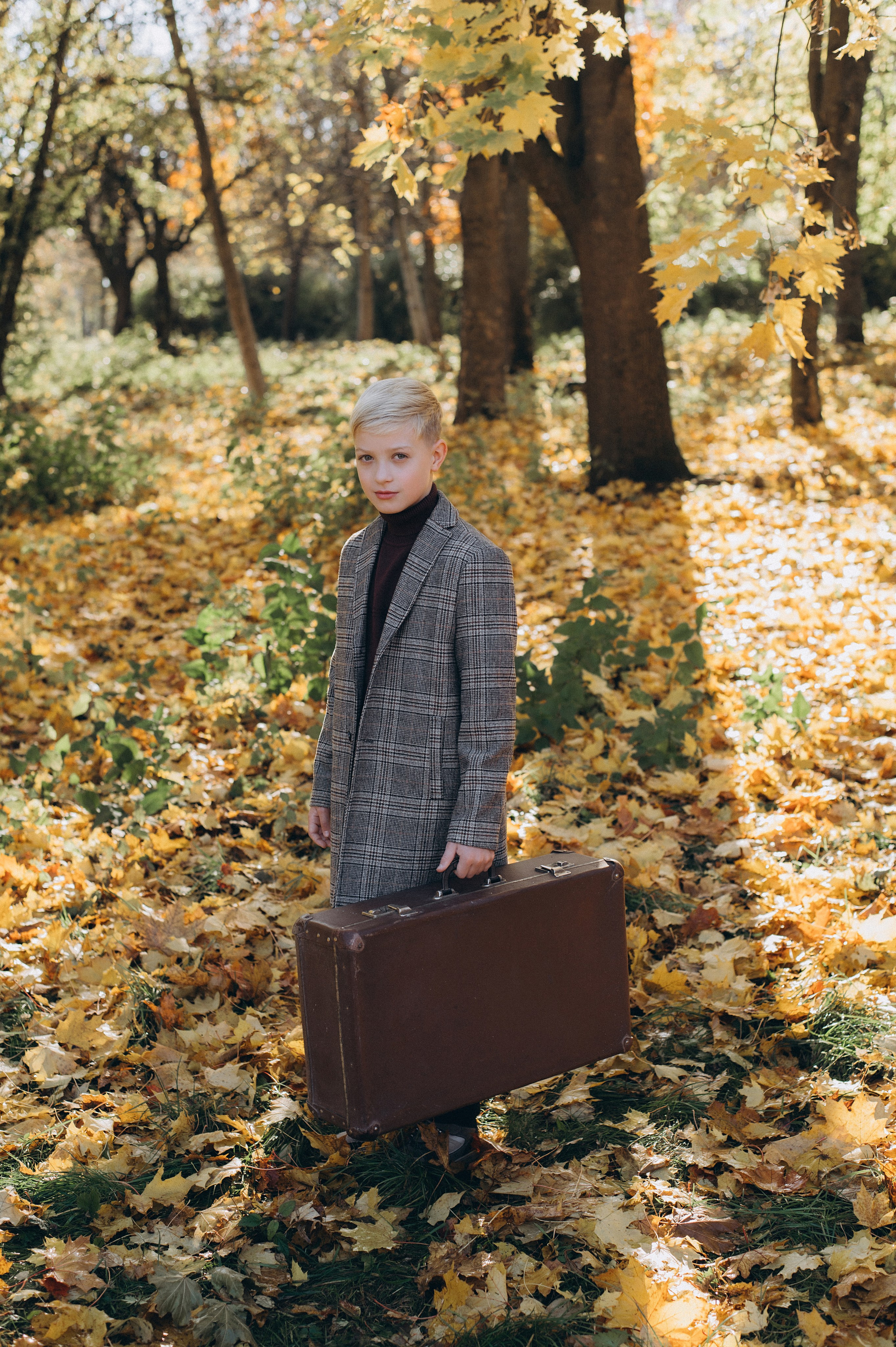 Осіння фотосесія 4 класу на віньєтки, випускні фотоальбоми Тернопіль, фотосесія випускників Тернопіль, шкільний випускний альбом Тернопіль. Сімейний, дитячий та індивідуальний фотограф в м. Тернопіль, м. Львів