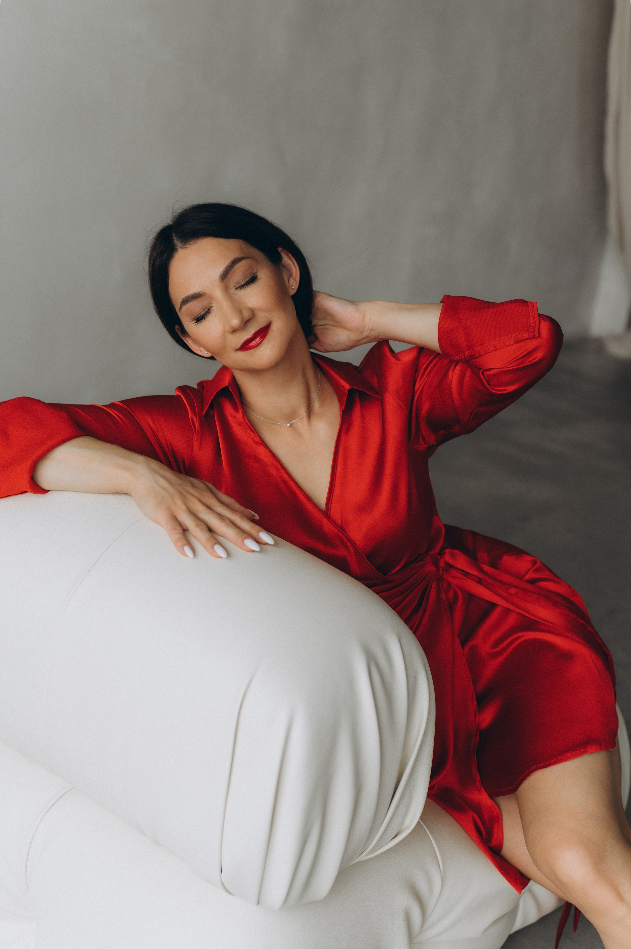 Індивідуальна фотосесія до дня народження у студії Тернопіль, інидвідуальна зйомка, портретний фотограф. Сімейний, дитячий та індивідуальний фотограф в м. Тернопіль, м. Львів